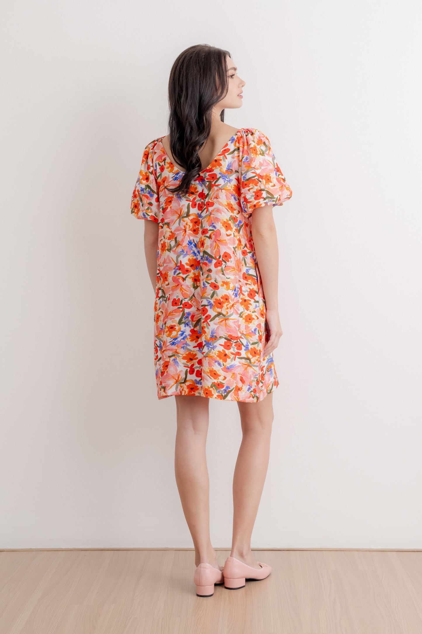Bubble Sleeve Shift Dress - Crimson Bouquet