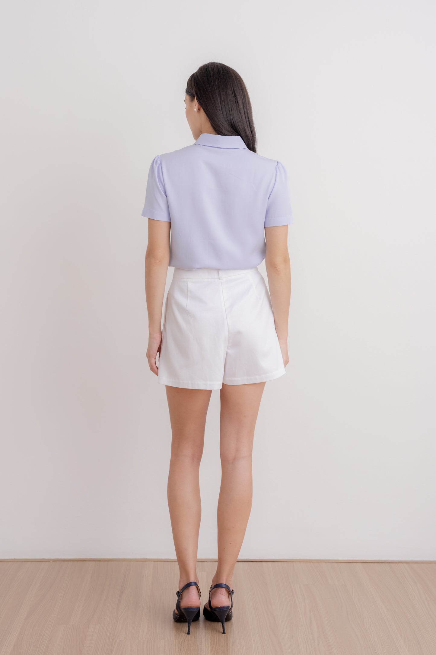 Tencel Buttoned Shorts - White