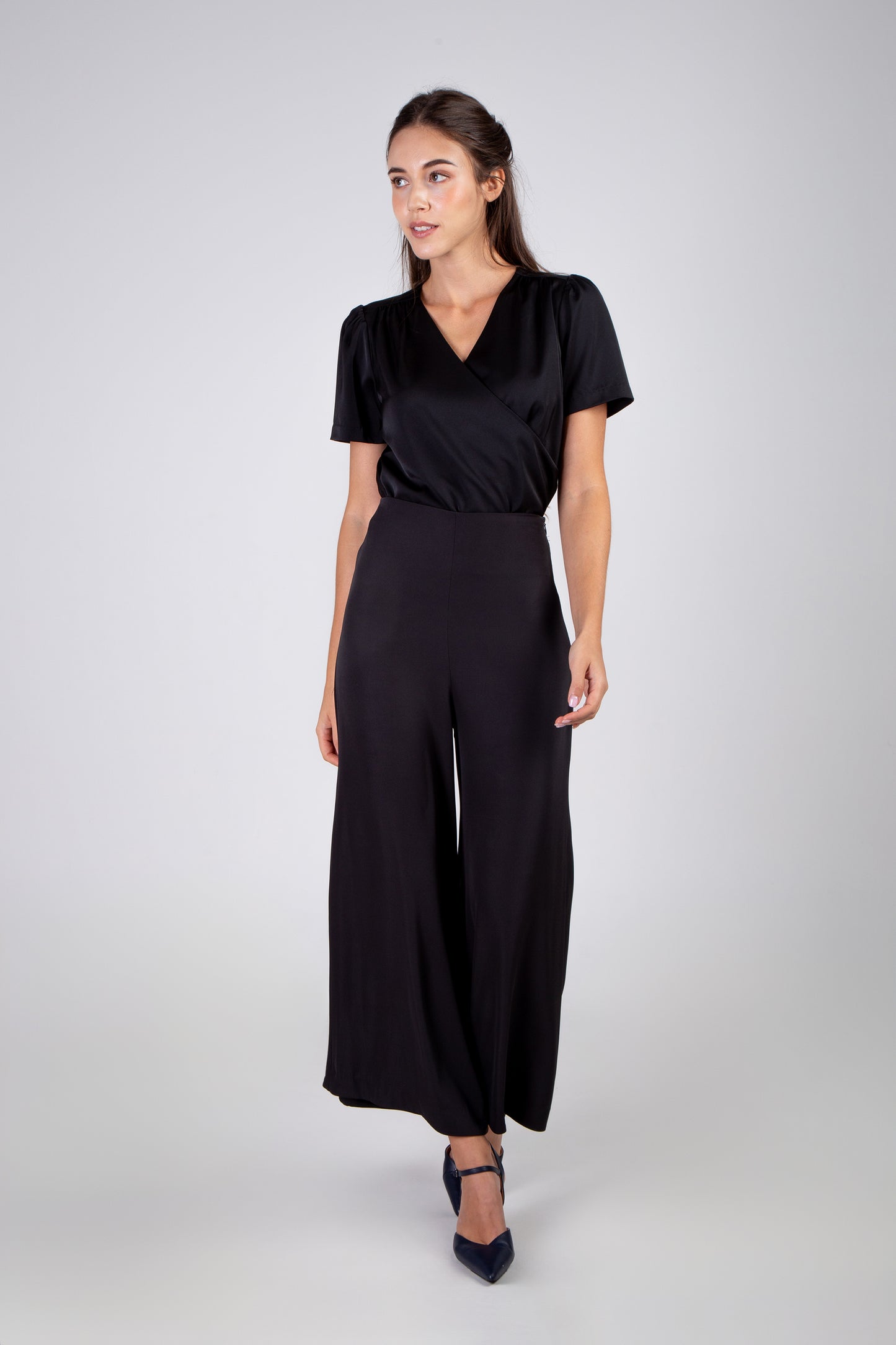 Wide-Leg Pants - Black