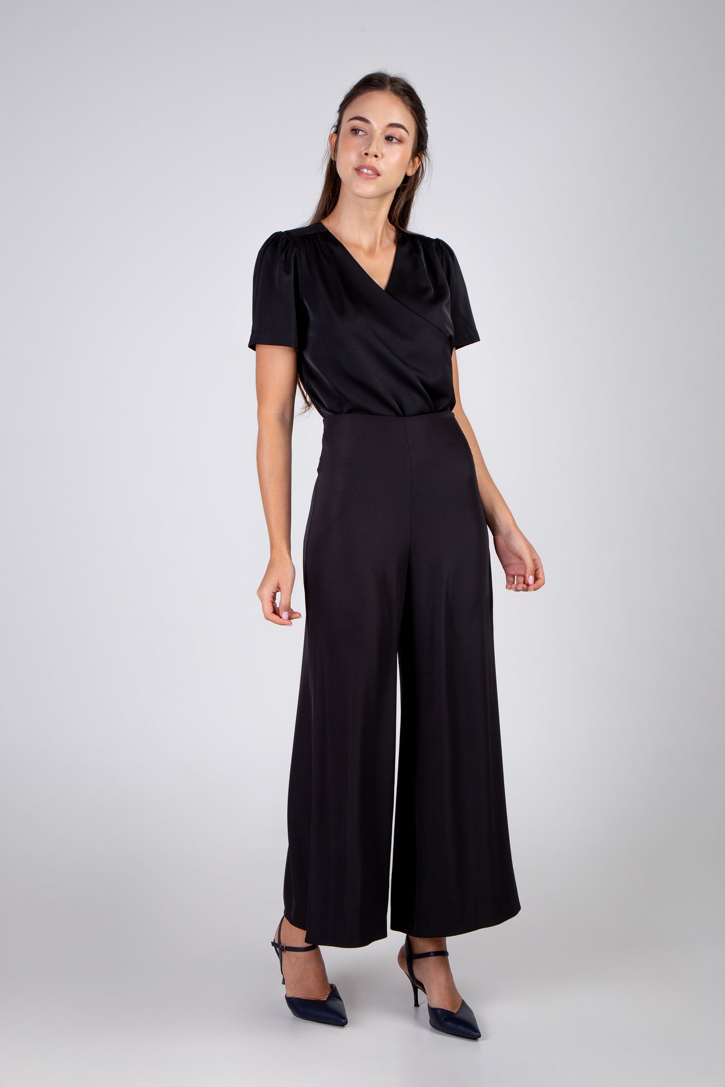 Wide-Leg Pants - Black