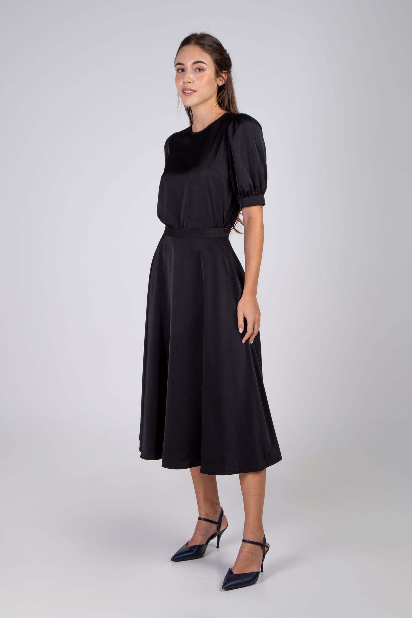 Satin Round Midi Skirt - Black