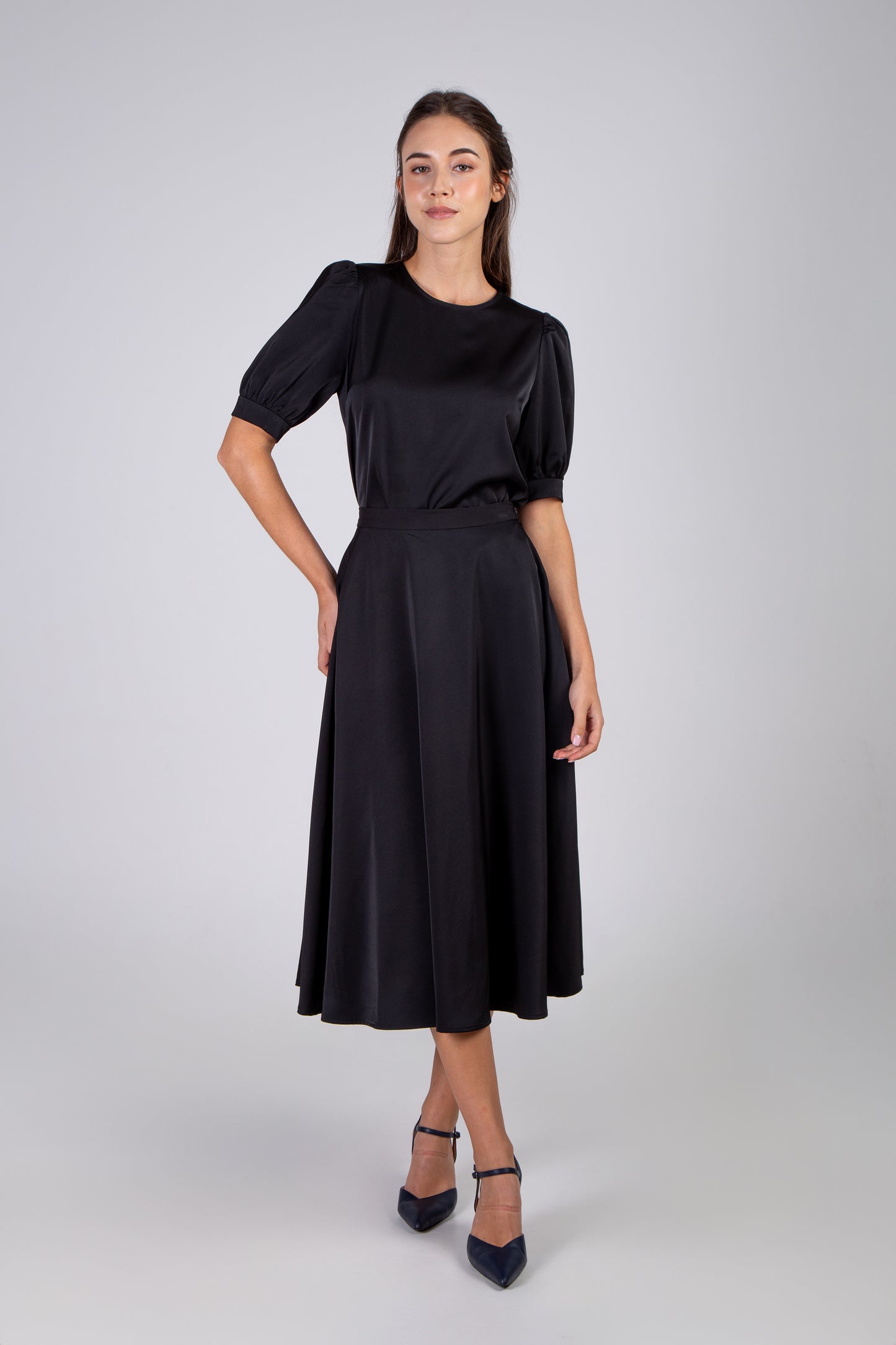Satin Round Midi Skirt - Black