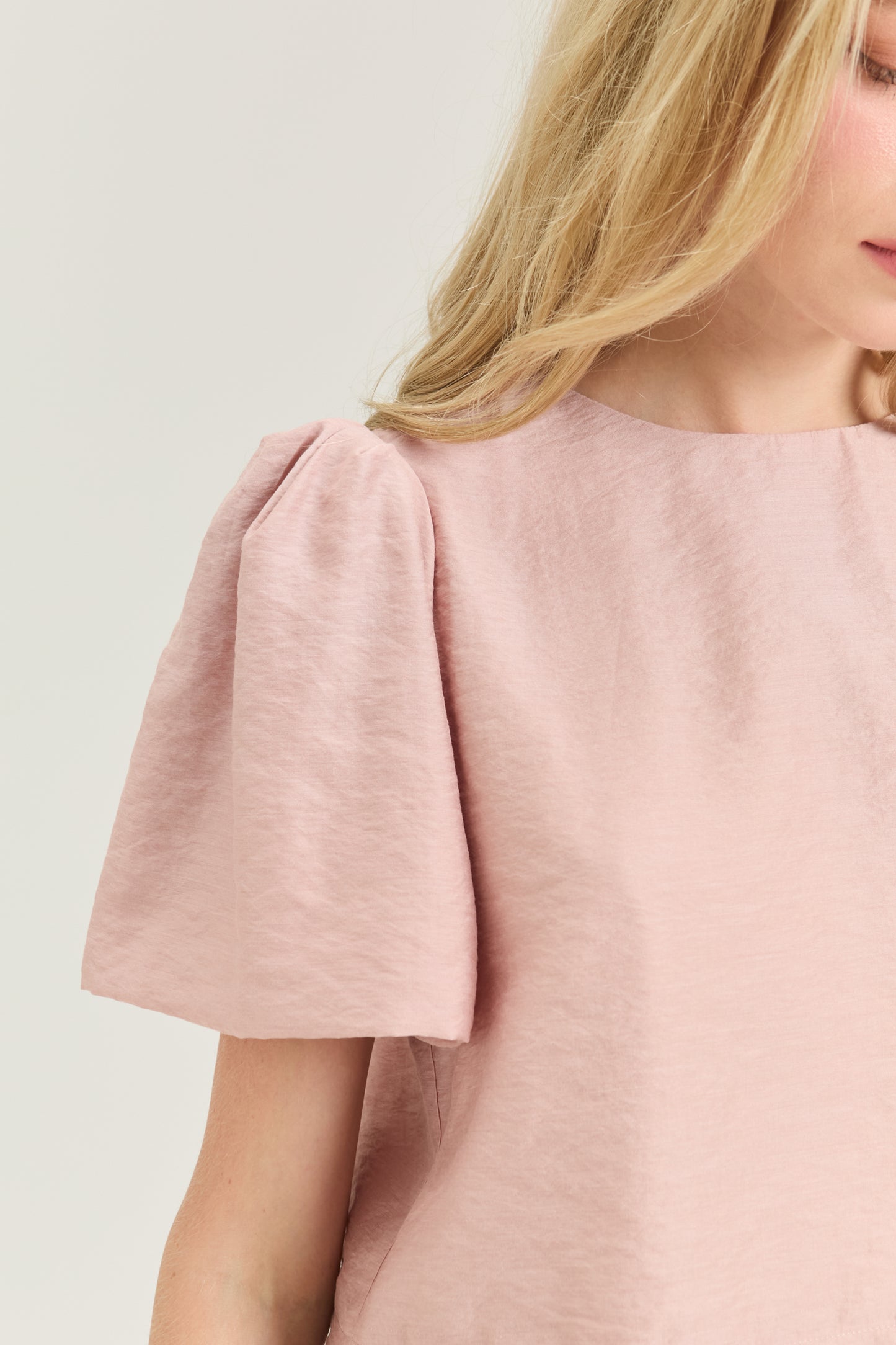 Puff Sleeve Bow Blouse - Pearl Blush