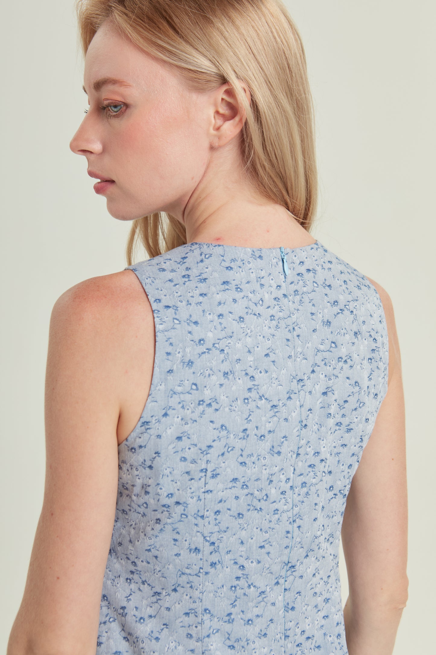 Column Midi Tea Dress in Floral Jacquard - Blue China