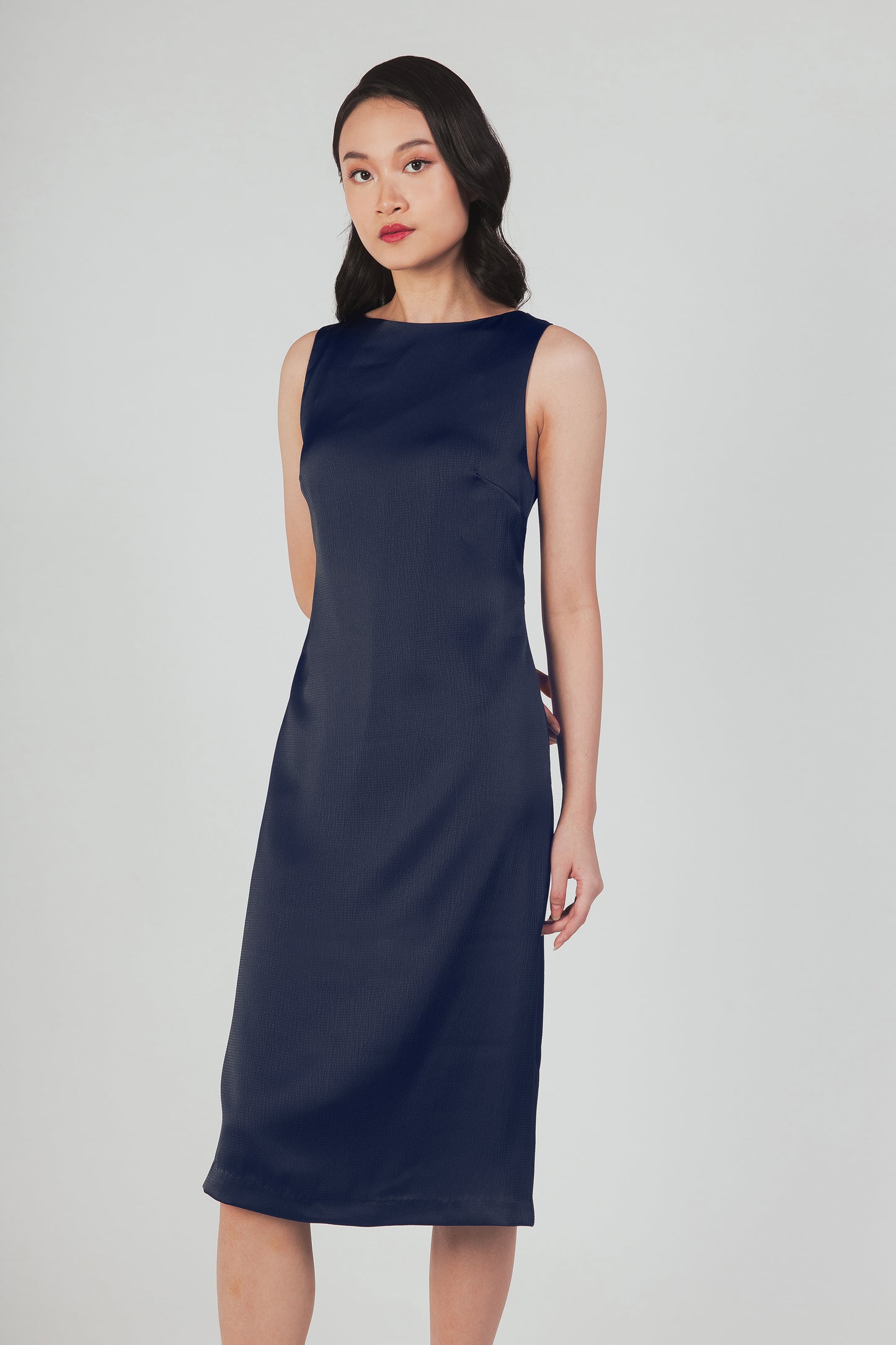 Column Dress With Cutout Detail - Navy