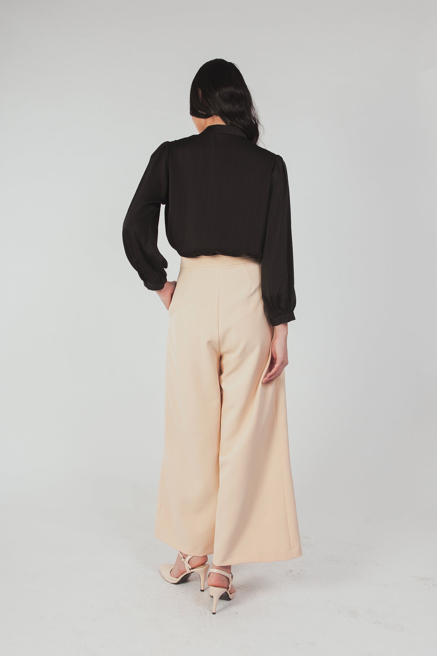 Palazzo Pants With Pleat Detail - Vanilla