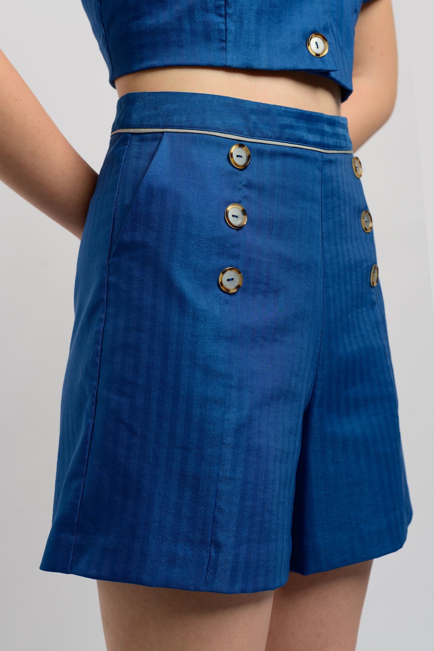 Buttoned High Waist Shorts - Royal Blue