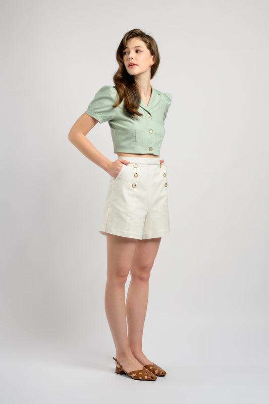 Buttoned High Waist Shorts - White