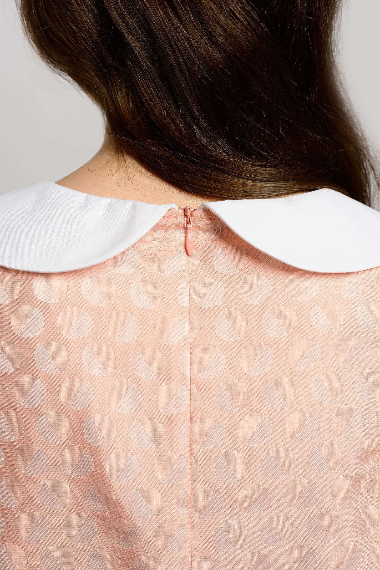 Contrast Collar Shift Dress - Peach