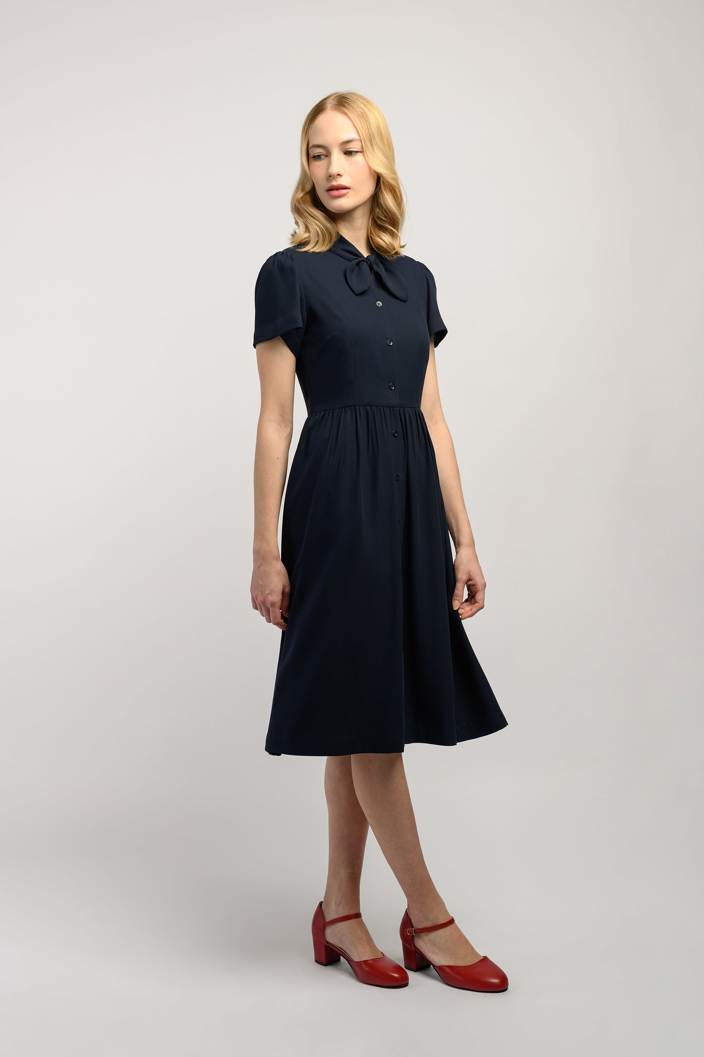 Midi Dress With Knot Detail - Navy