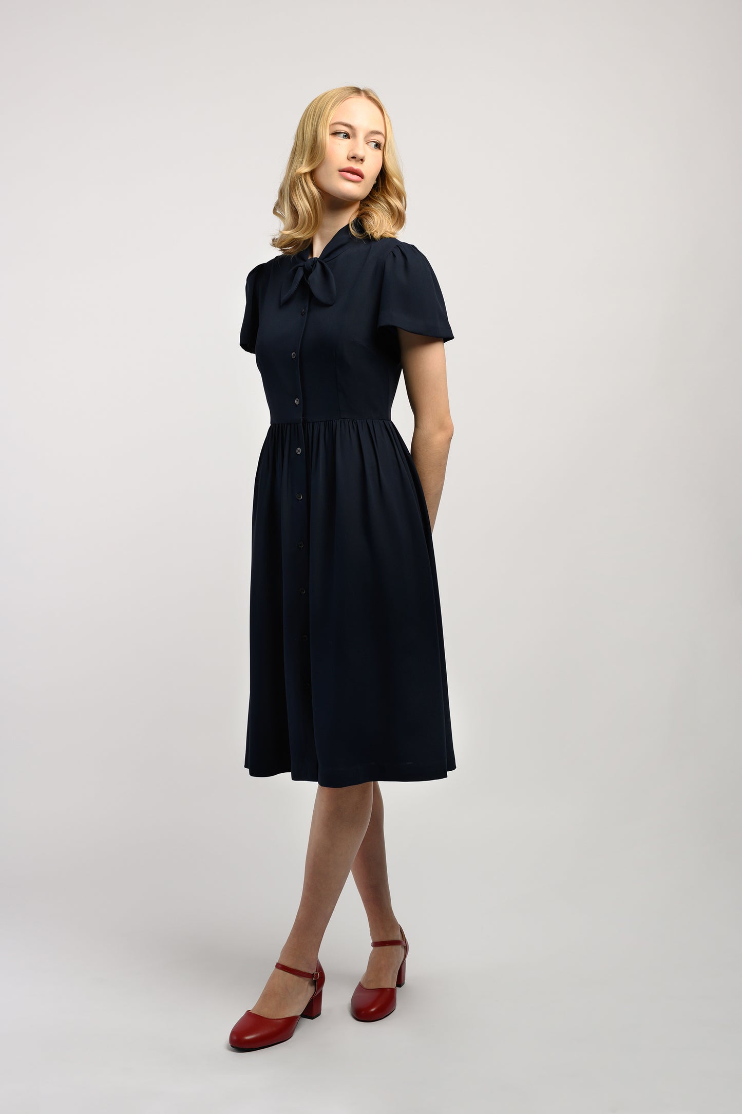 Midi Dress With Knot Detail - Navy