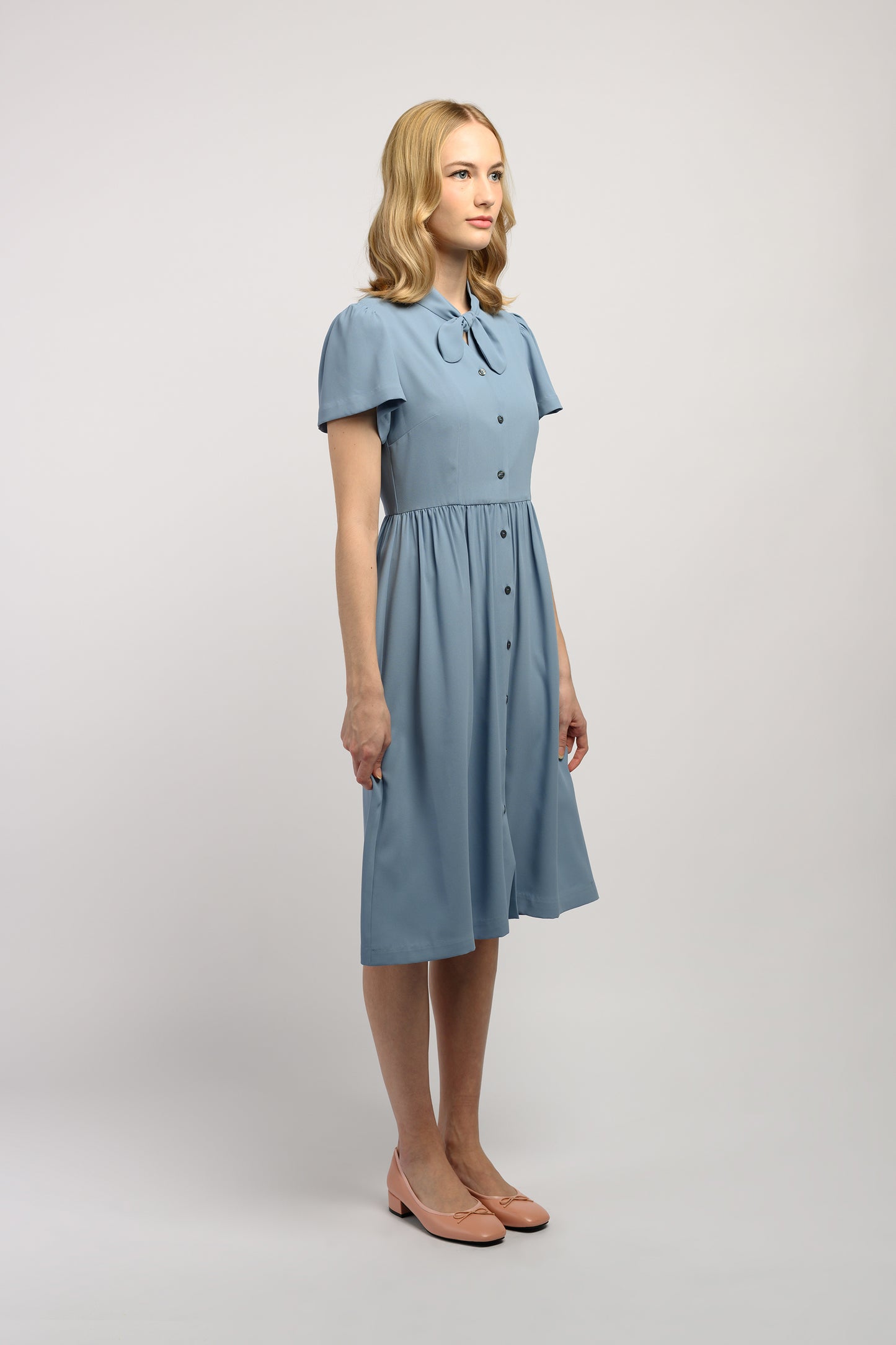 Midi Dress With Knot Detail - Sky Blue