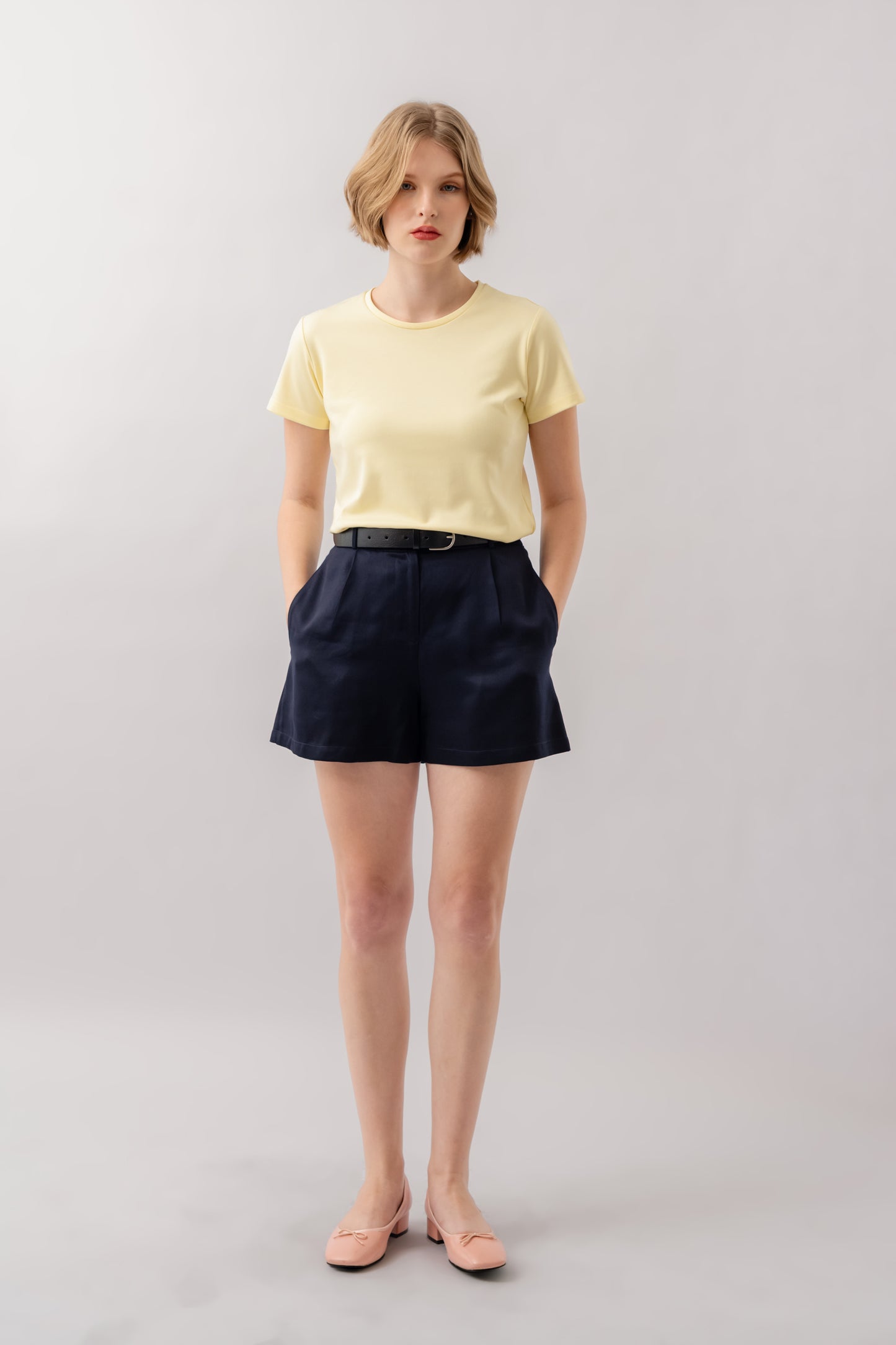 Tencel Buttoned Shorts - Navy