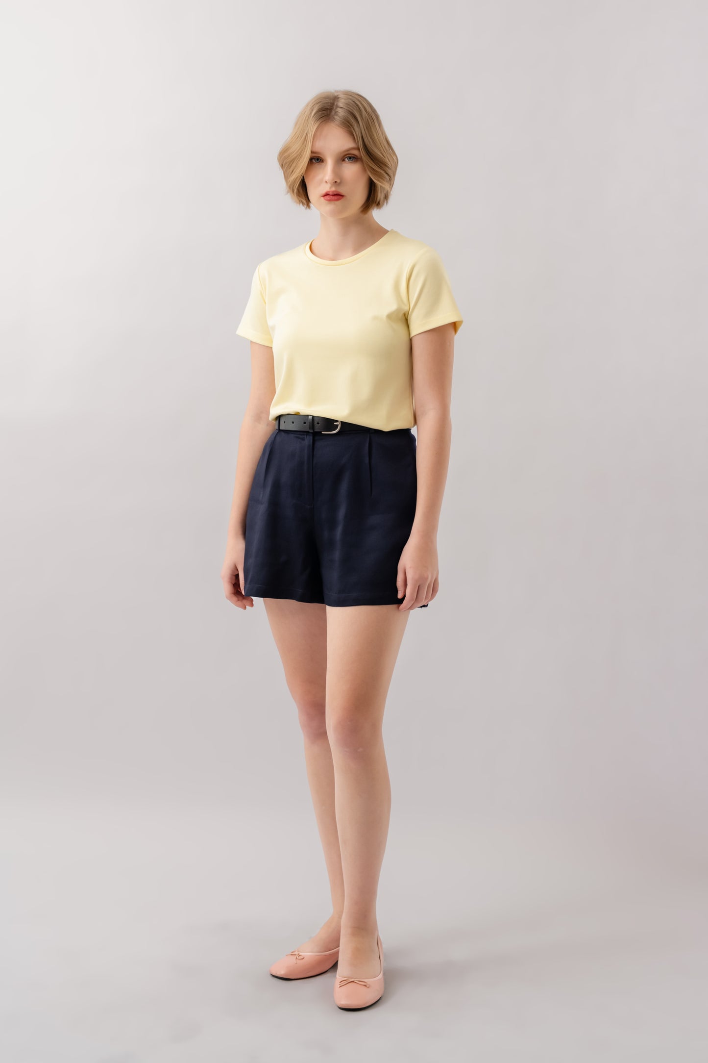 Tencel Buttoned Shorts - Navy