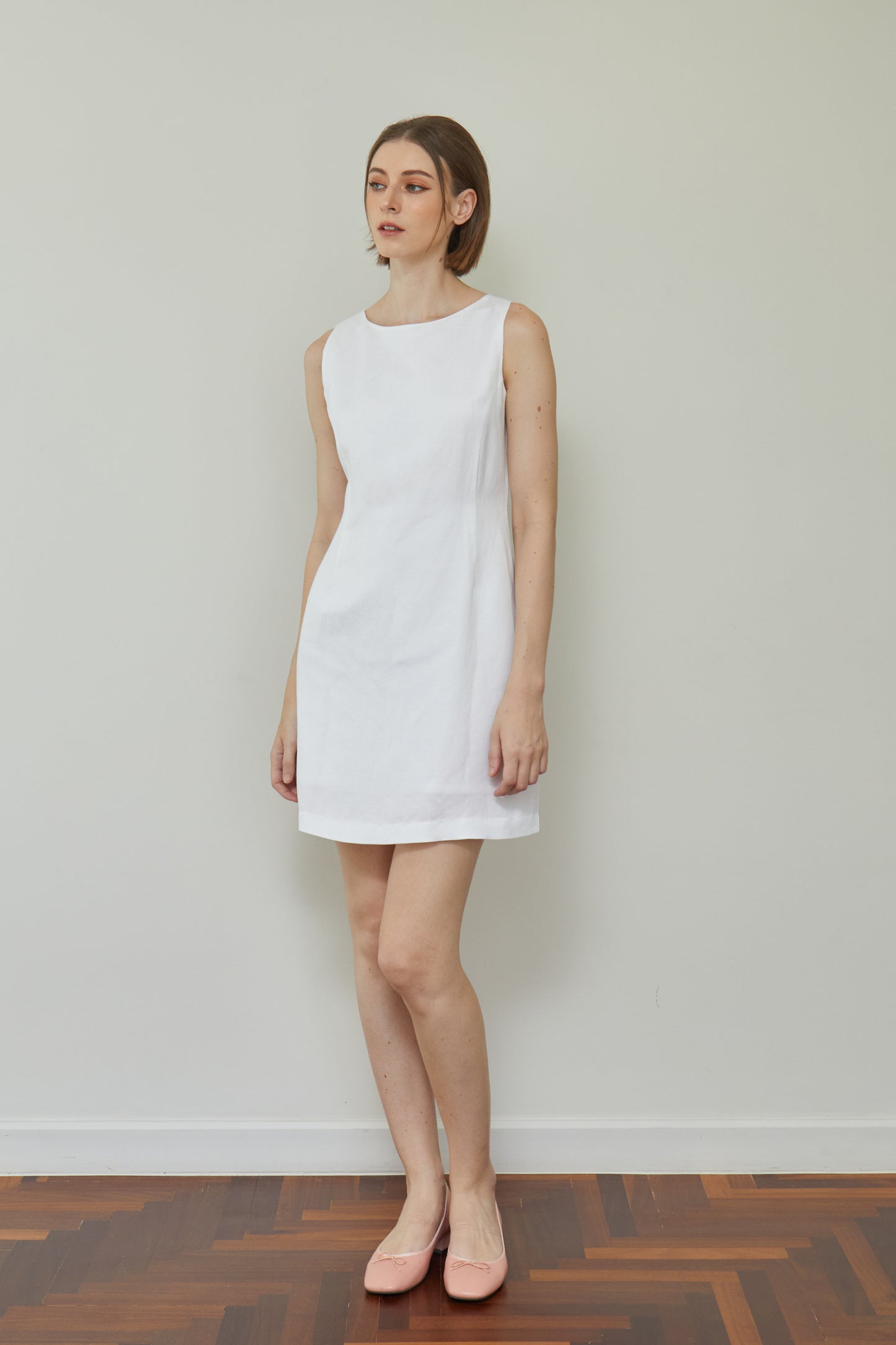 Linen Fitted Shift Dress - White