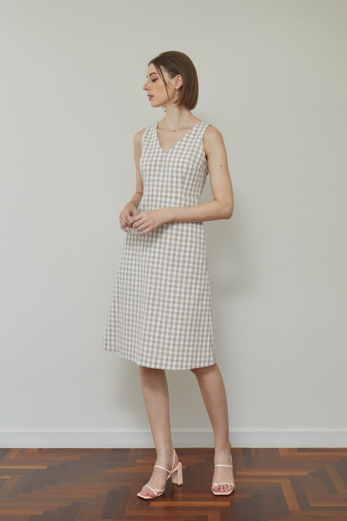 Linen Gingham V-Neck Sundress - Cream