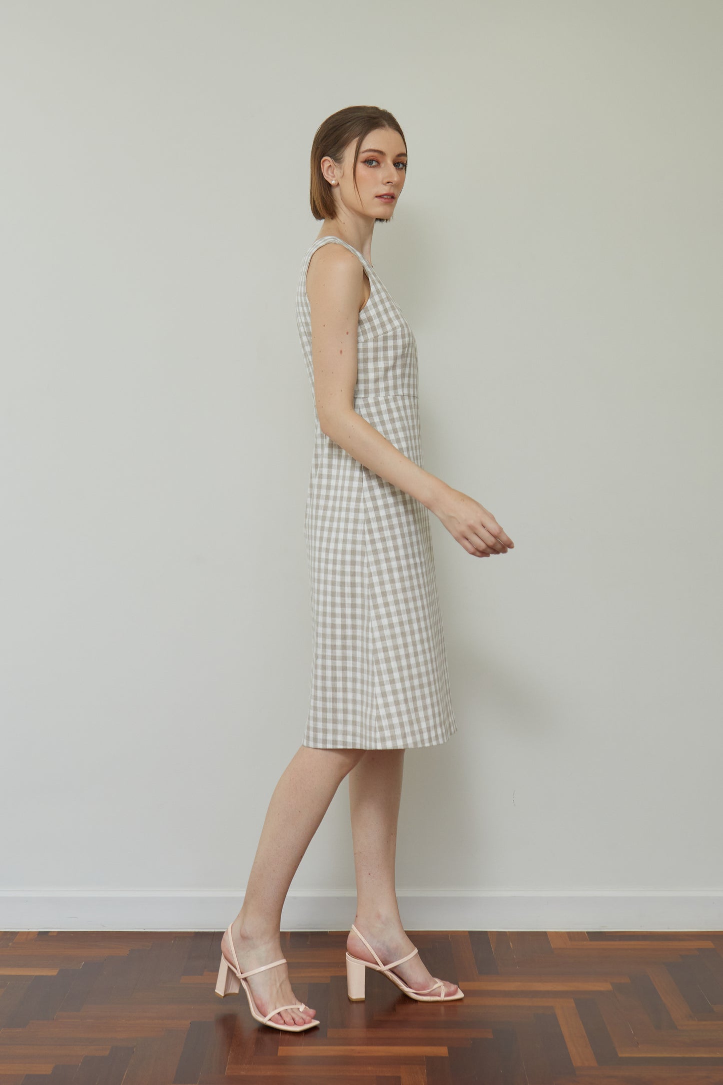 Linen Gingham V-Neck Sundress - Cream