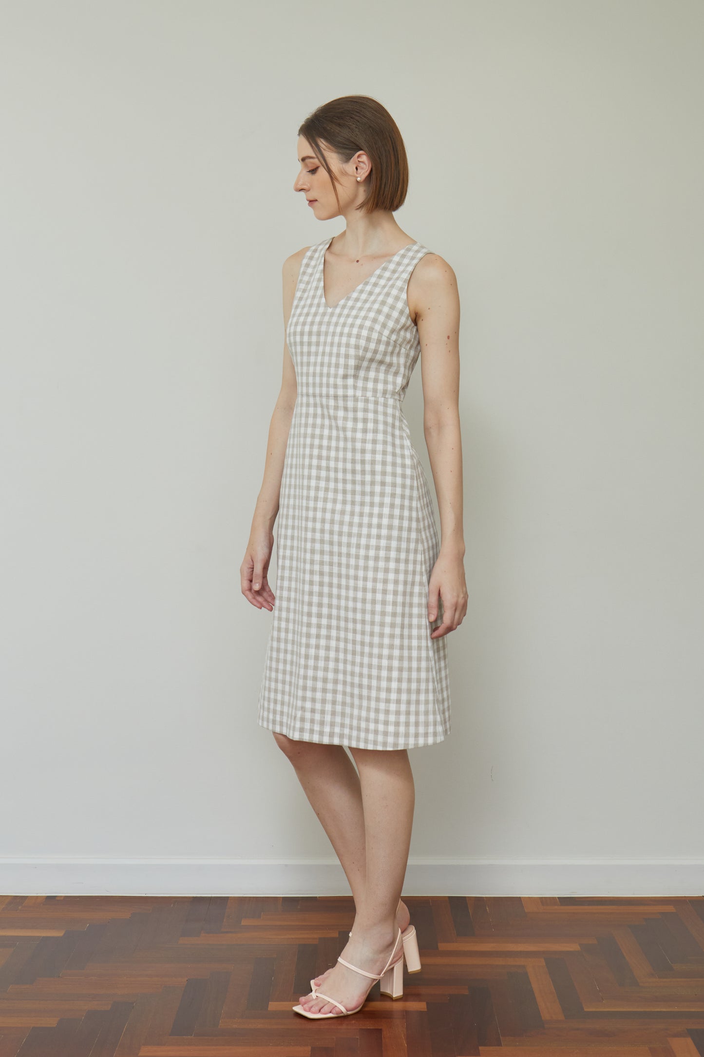 Linen Gingham V-Neck Sundress - Cream