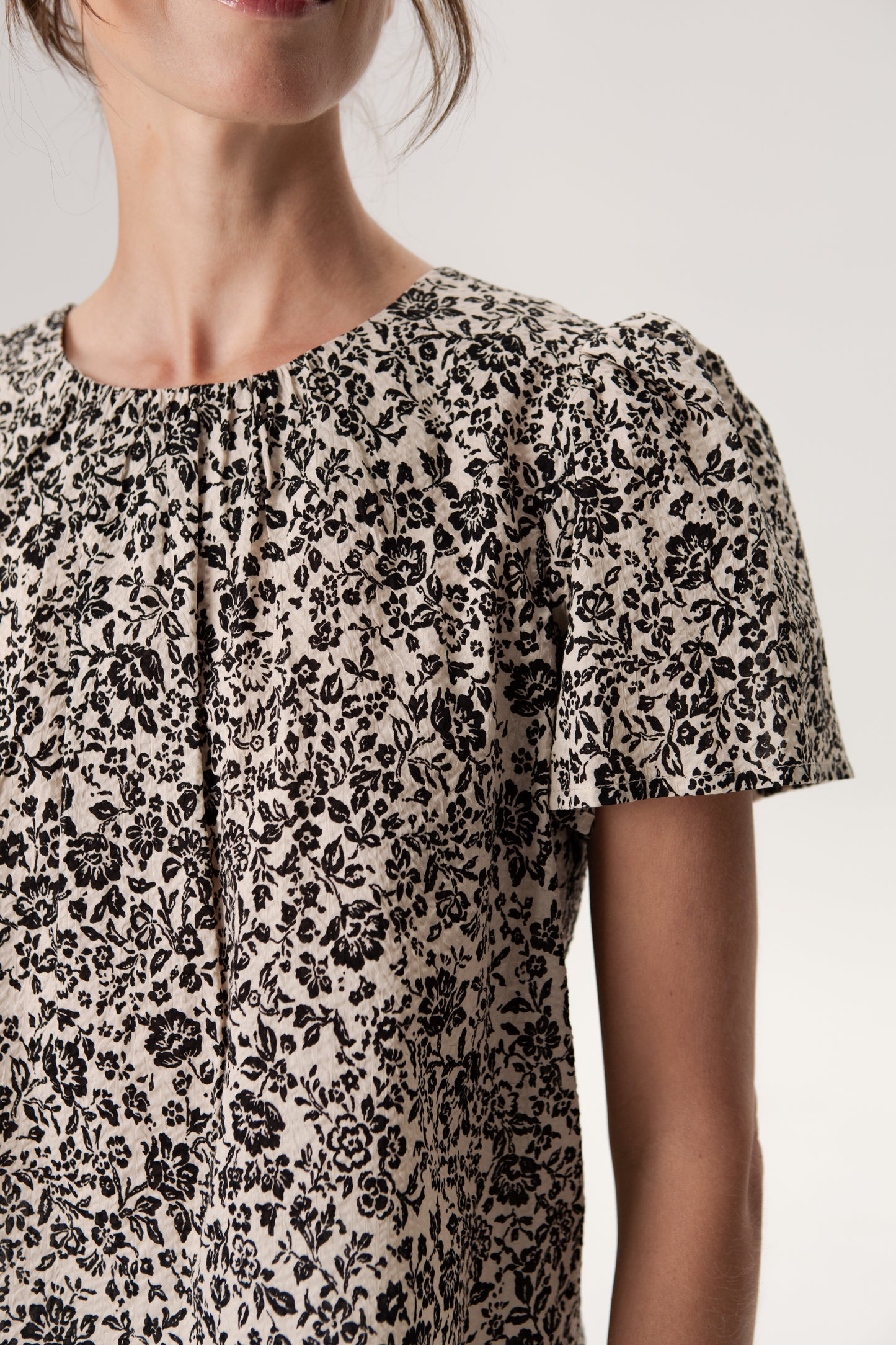 Weekend Gathered Blouse - Ink