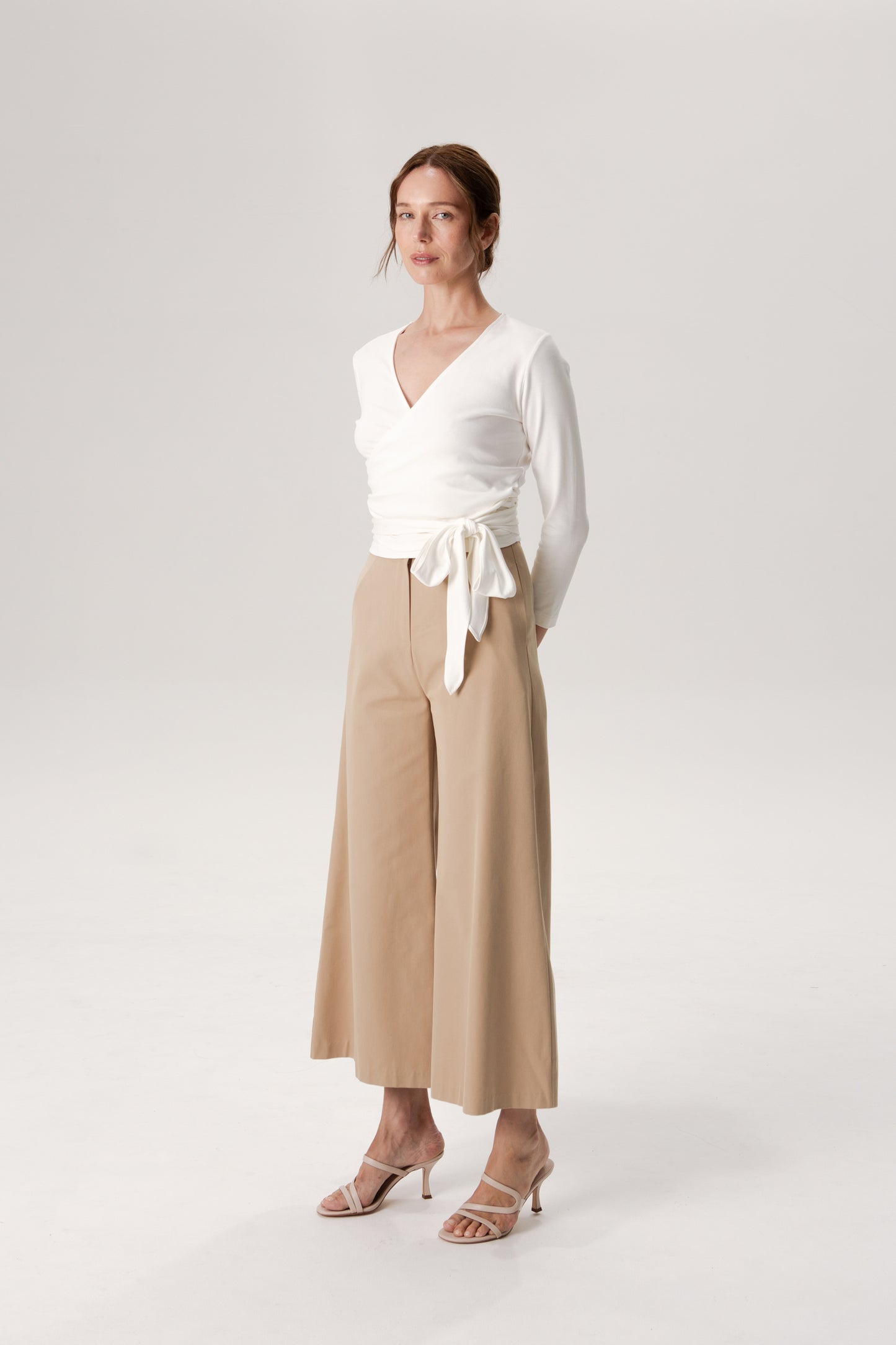 Courtyard Wide-Leg Trousers - Khaki