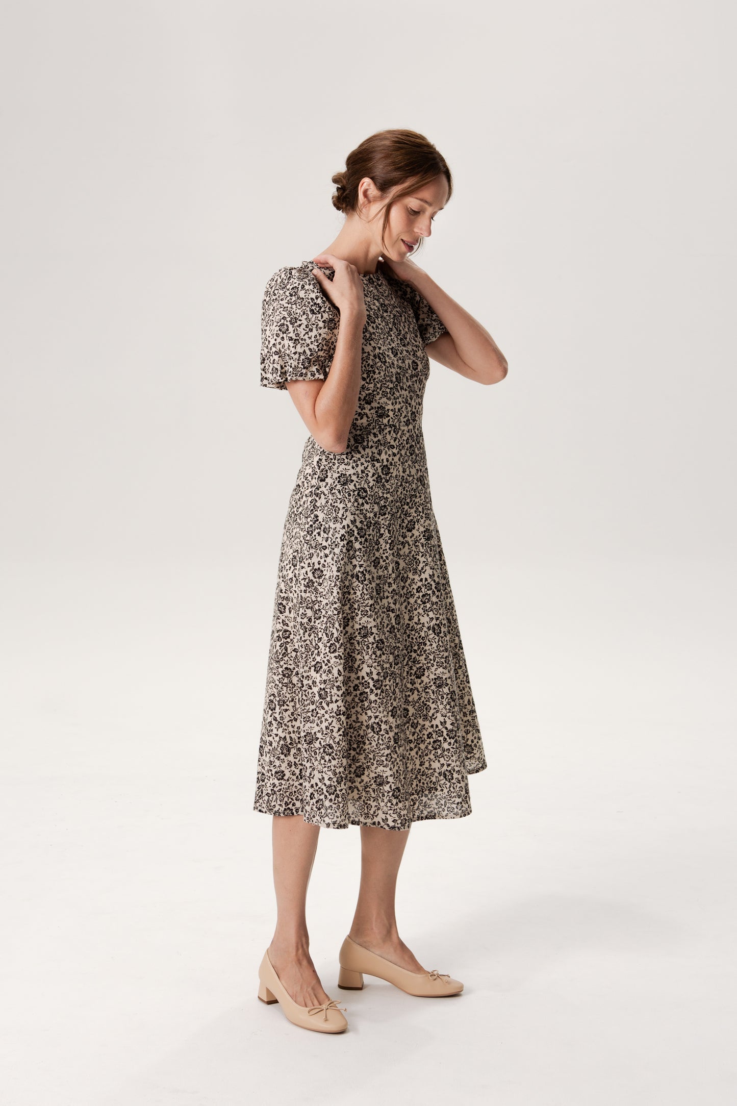 Puff Sleeved A-Line Tea Dress - Ink