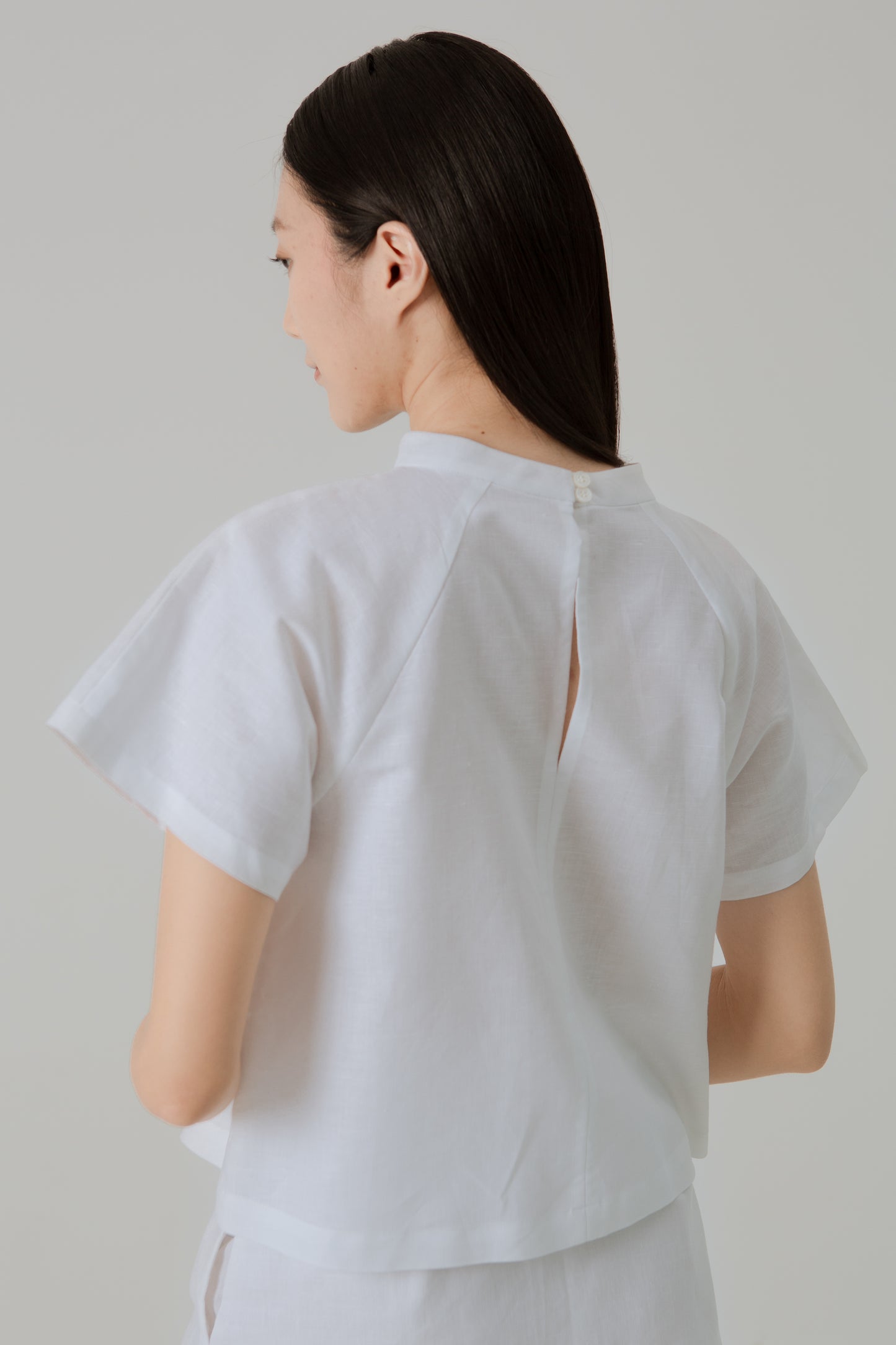 Stand Collar Blouse in Linen - White