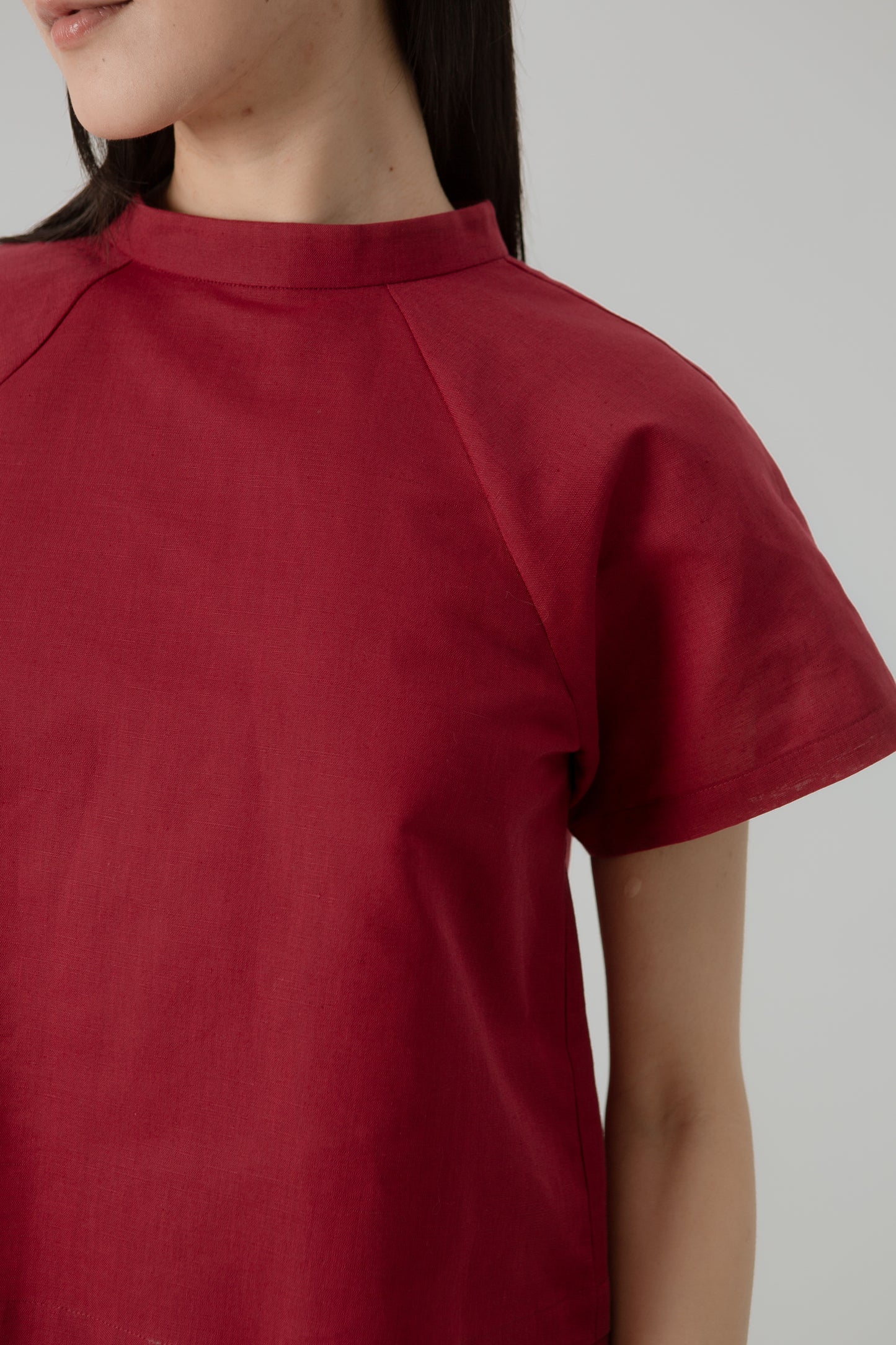 Stand Collar Blouse in Linen - Cherry