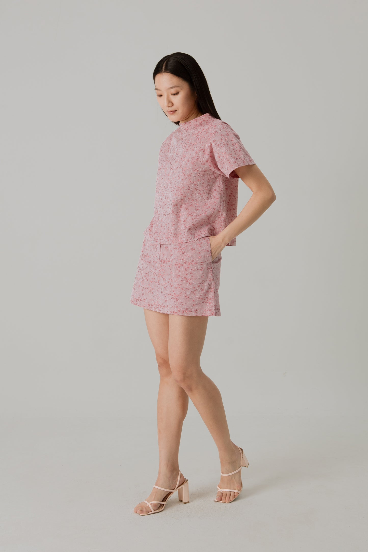 Mini A-Line Skorts in Floral Jacquard - Classic Red