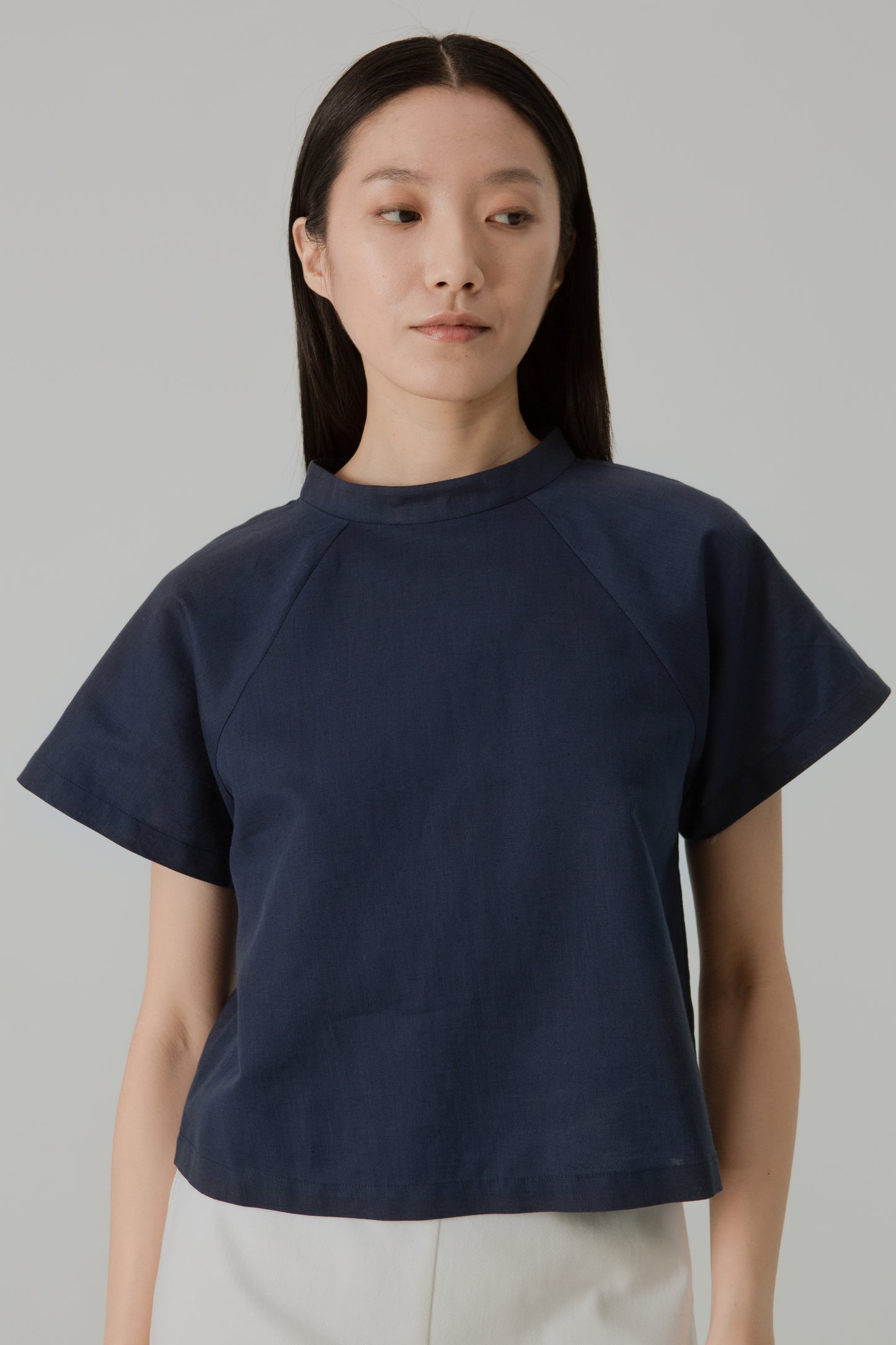 Stand Collar Blouse in Linen - Midnight