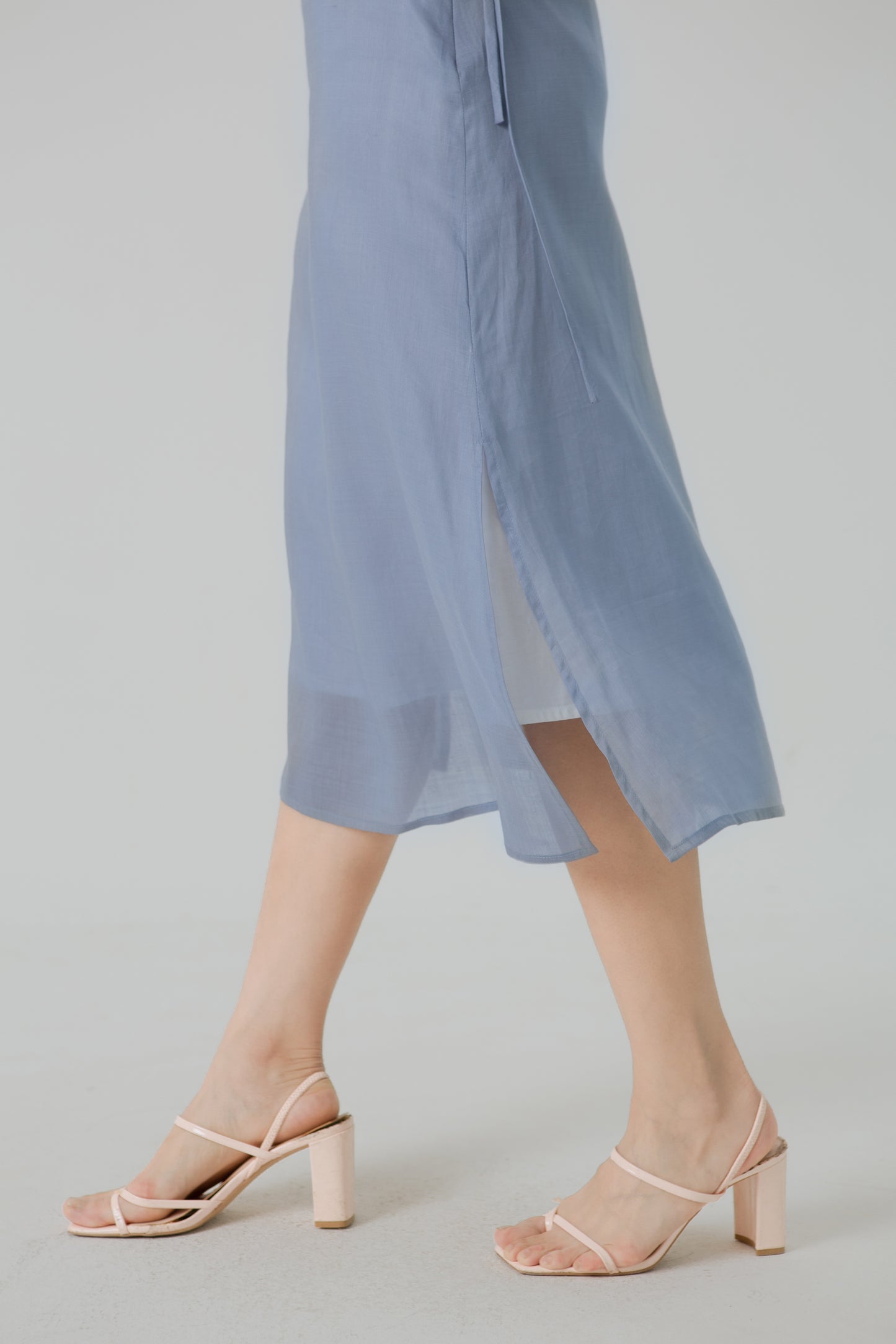 Aire Midi Skirt with Tie-Ribbon - Sky