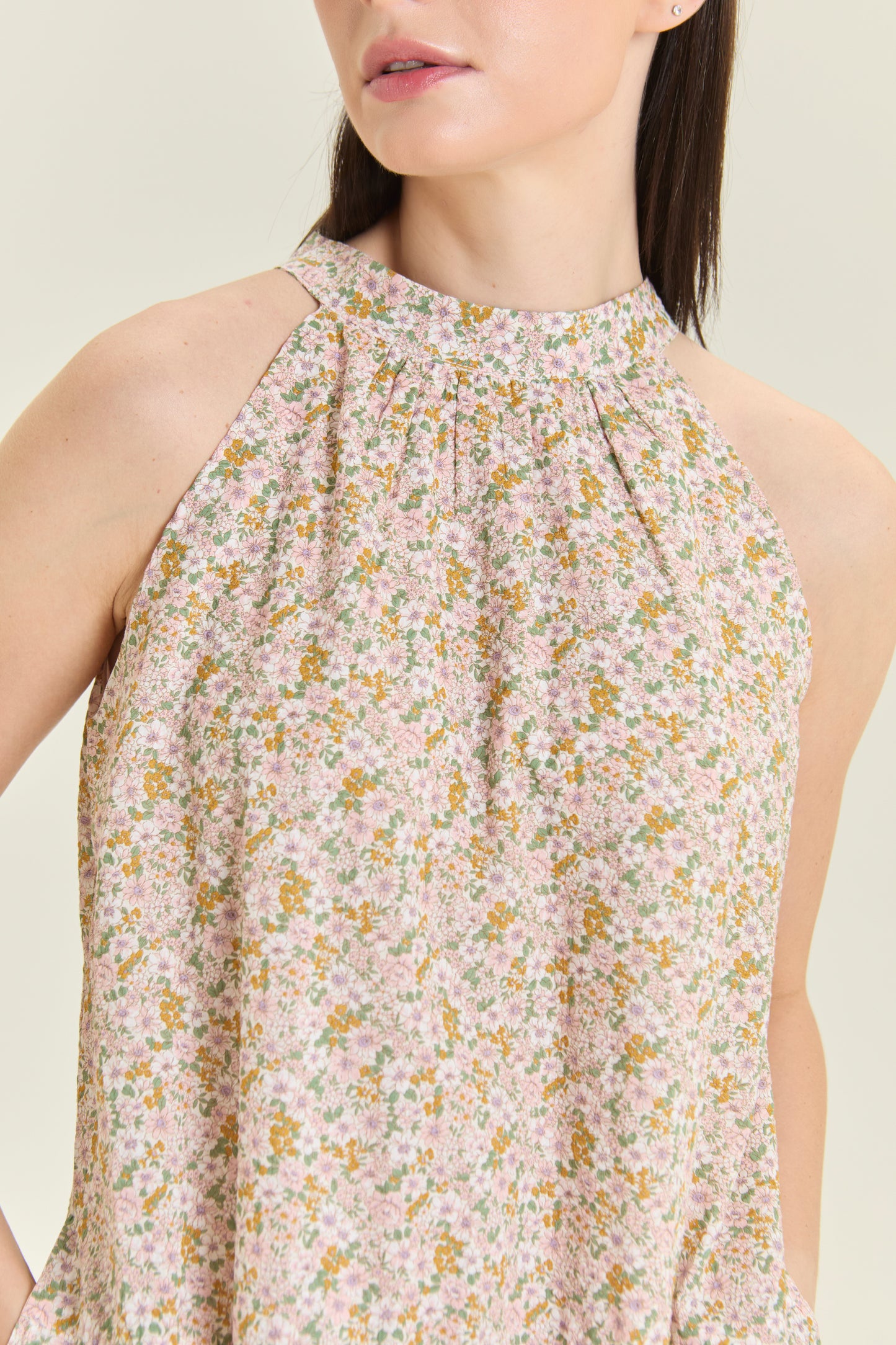 ⁠⁠Tie-ribbon Halter Maxi Dress - Blush Garden