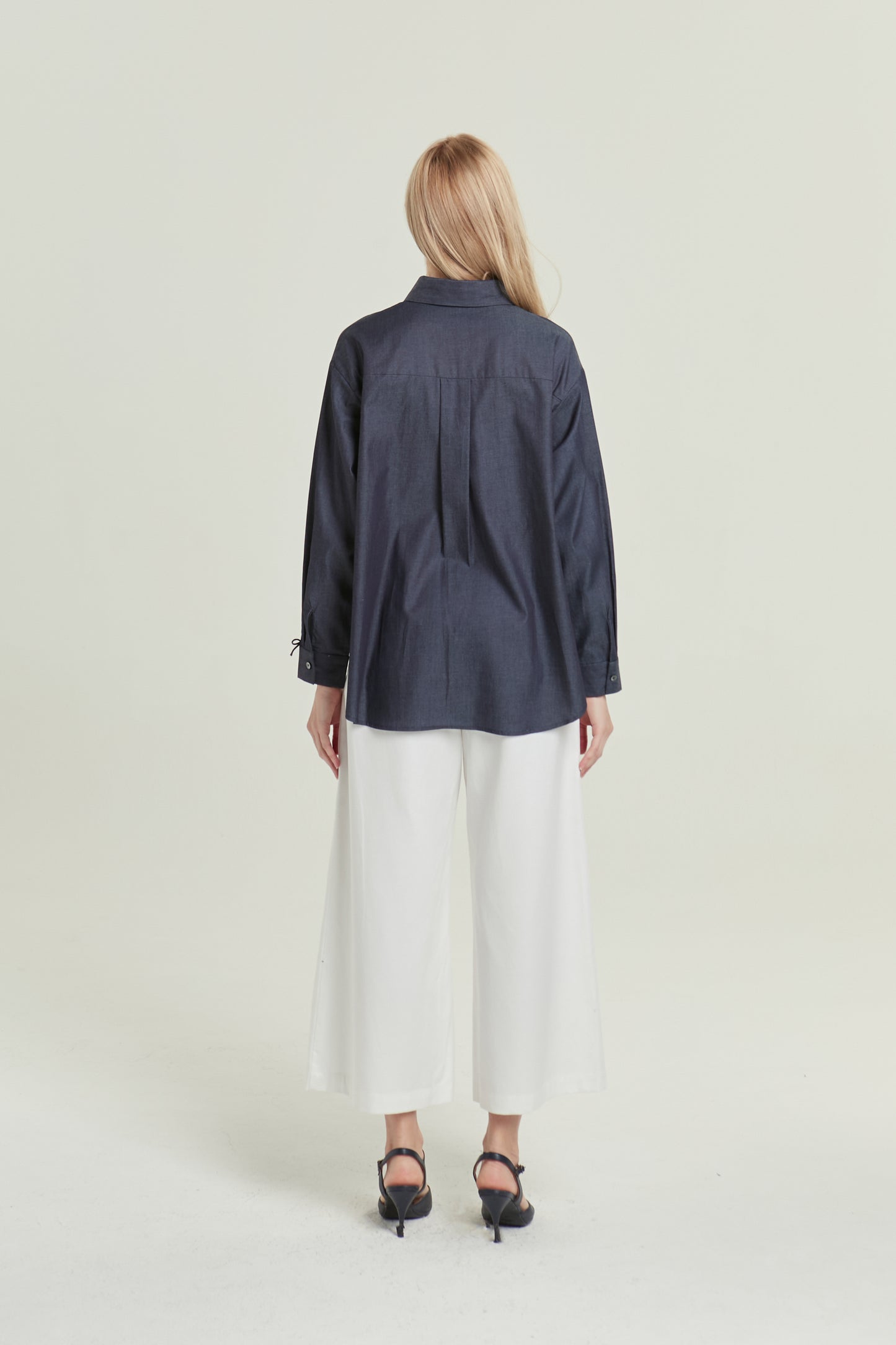 Everyday Shirt in Denim - Dark Wash