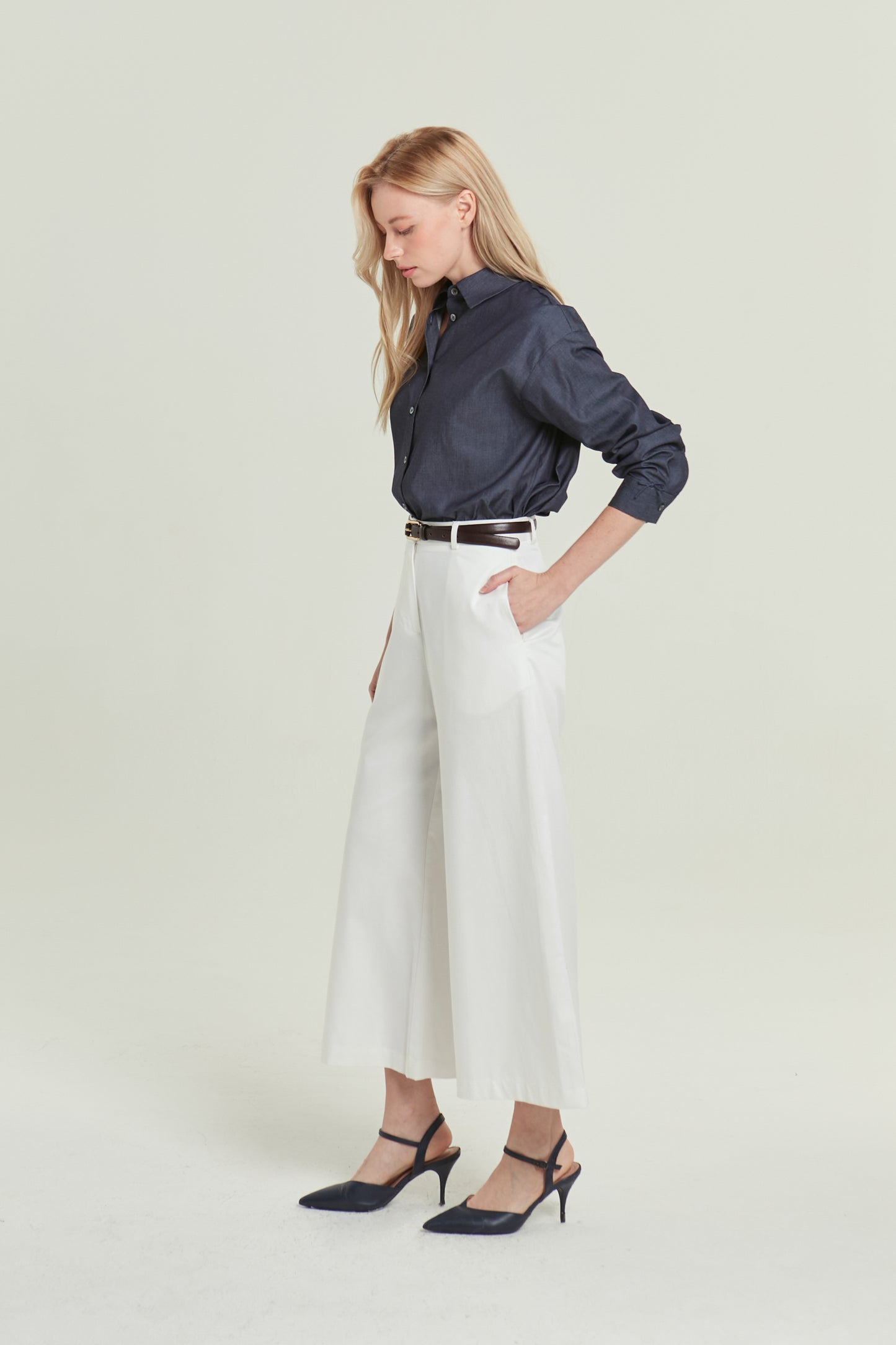 Everyday Shirt in Denim - Dark Wash