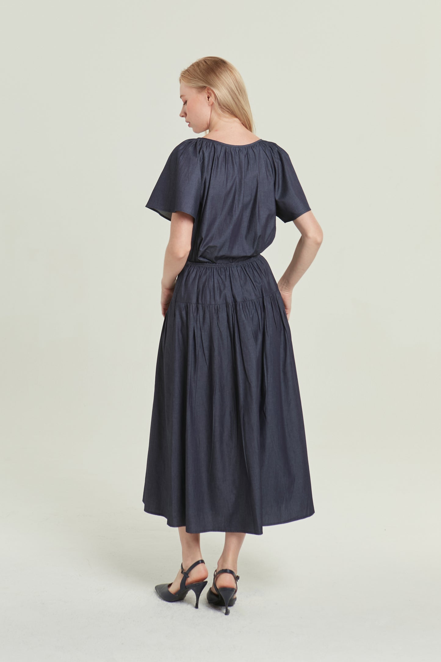 Denim Tie-Ribbon Weekend Blouse - Dark Wash