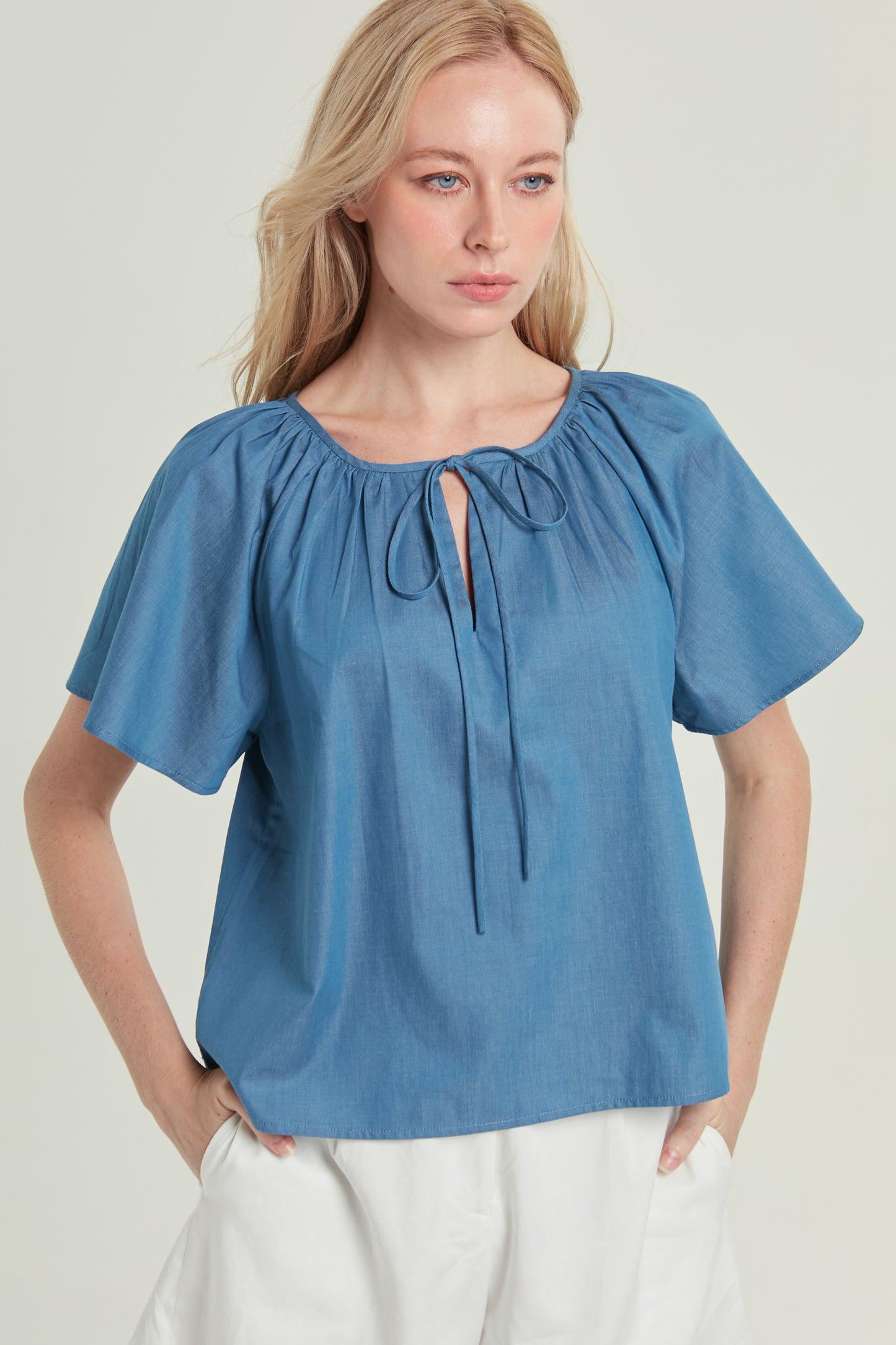 Denim Tie-Ribbon Weekend Blouse - Light Wash