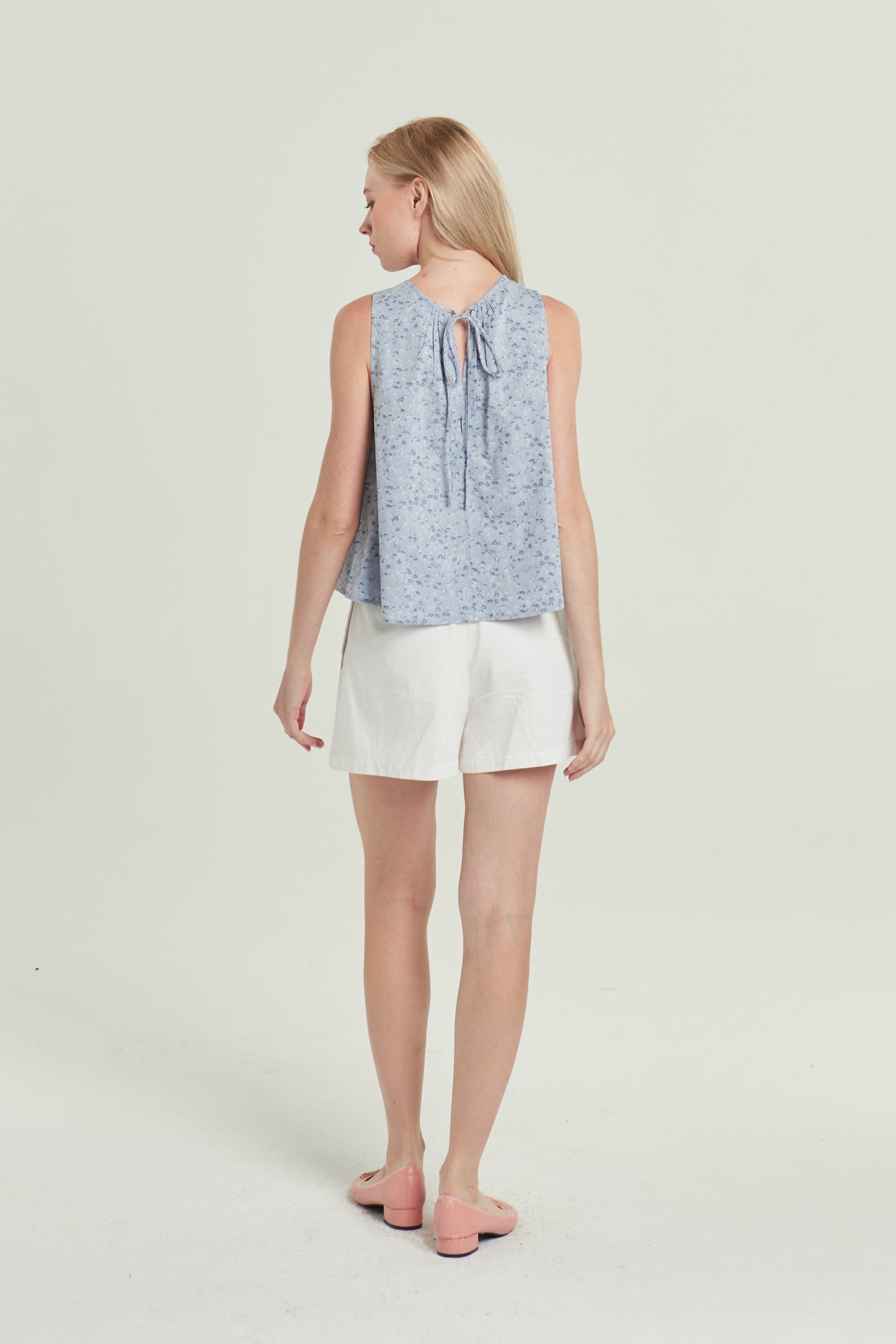 Tie-back Ruched Blouse in Floral Jacquard - Blue China