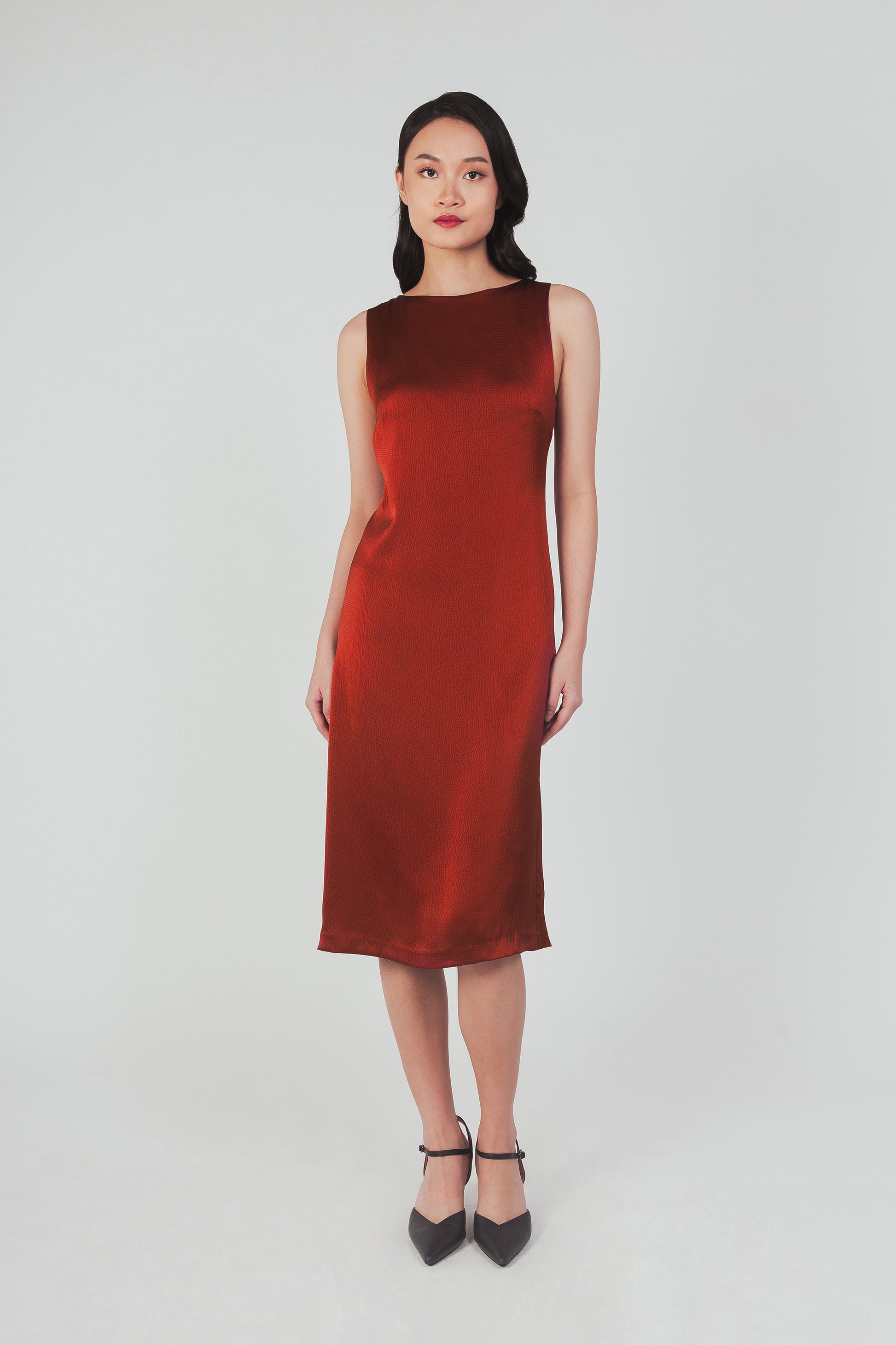 Column Dress With Cutout Detail - Garnet Rosylee Column Dress With Cutout Detail - Garnet Rosylee