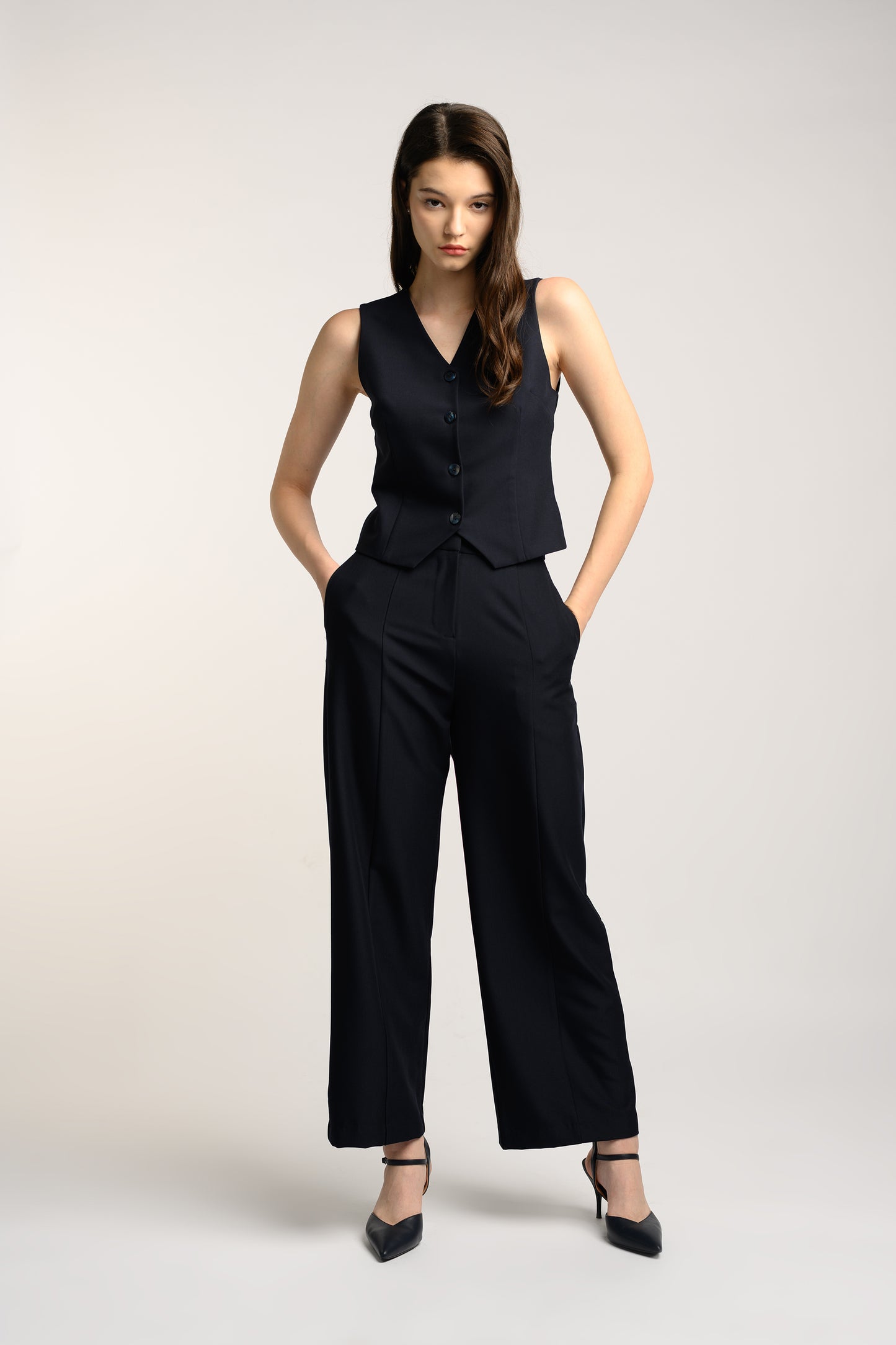 Straight-Leg Pants With Seam Detail - Navy