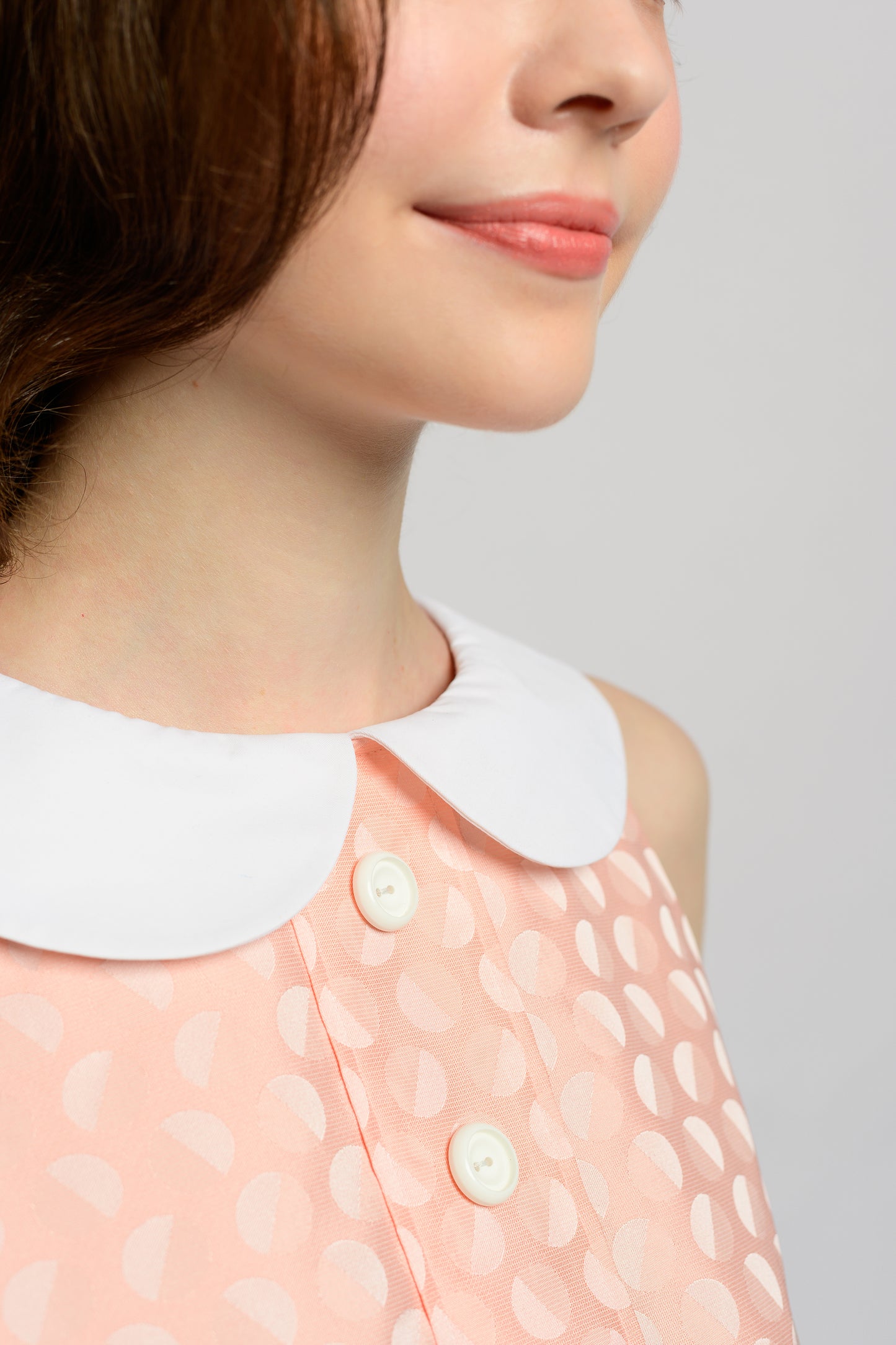 Contrast Collar Shift Dress - Peach