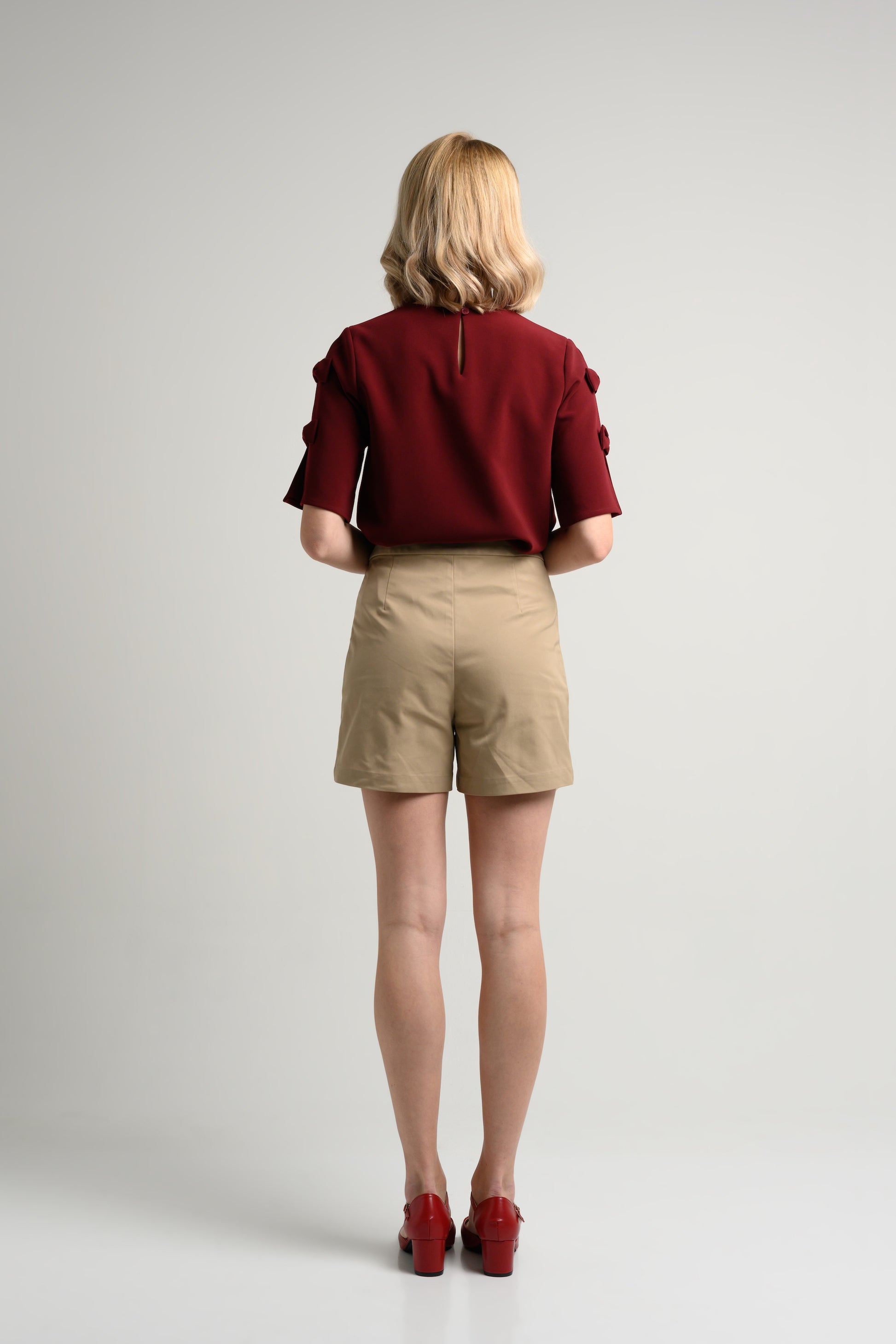 Rosylee Slim Fit High Waist Shorts - Khaki 4