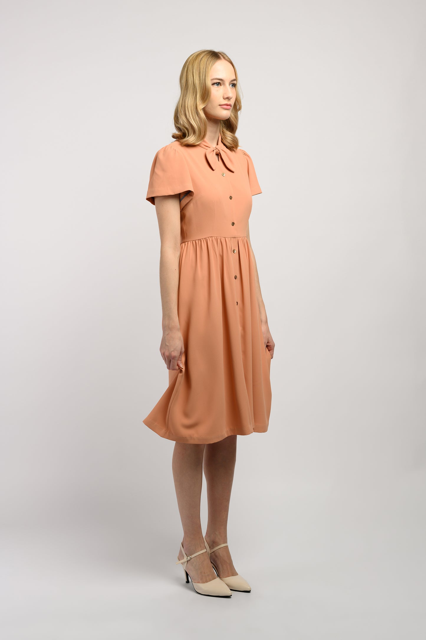 Midi Dress With Knot Detail - Apricot