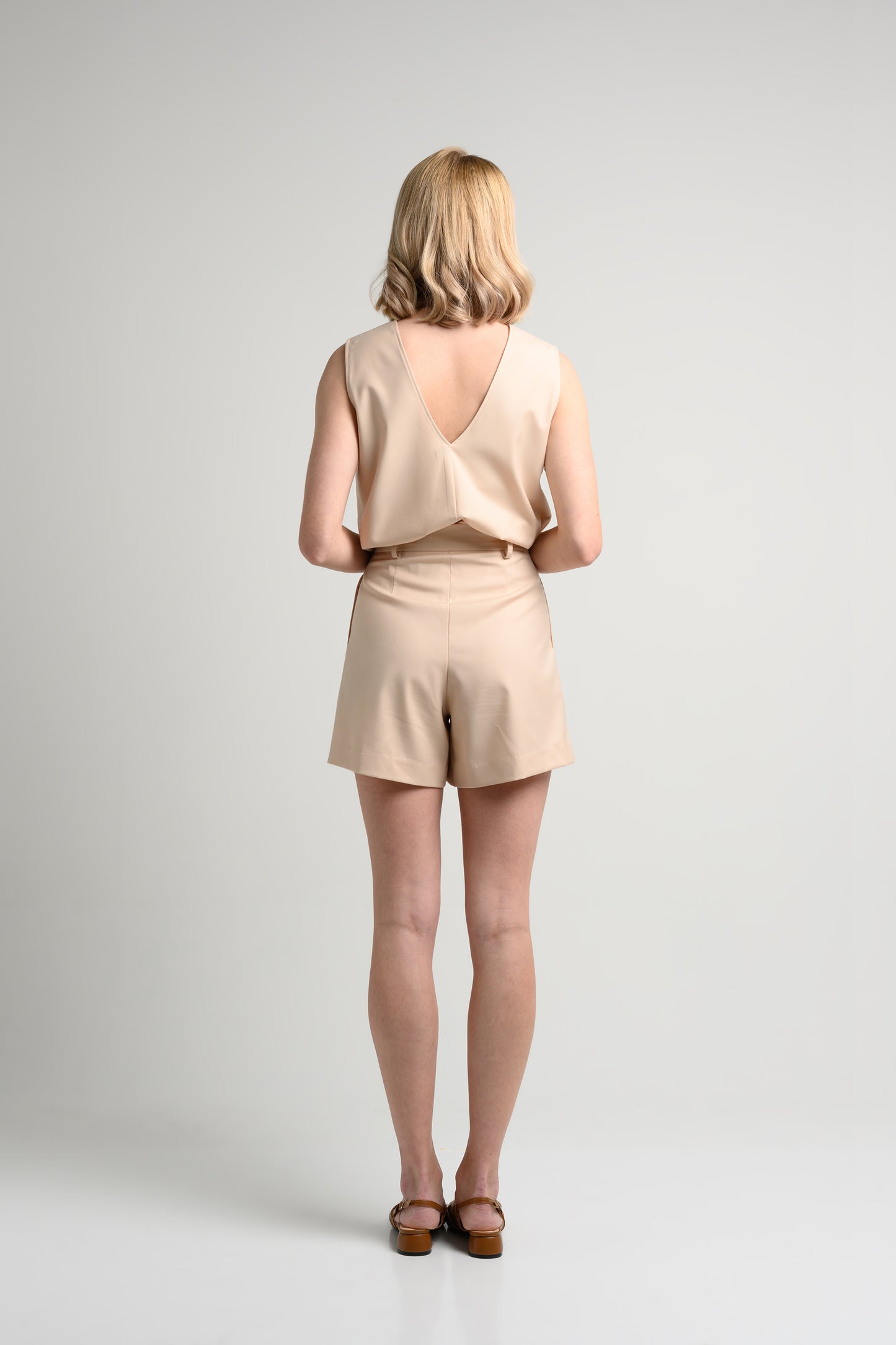 Rosylee Pleated High Waist Shorts - Ecru 4